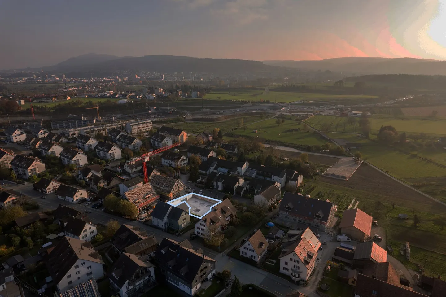 Nuovo progetto di costruzione: Ampio appartamento duplex di 5,5 locali con comfort moderni - Foto 2 di 12