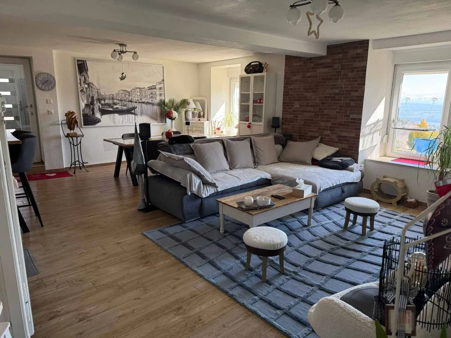 Charming Garden Apartment with Views - Photo 2 of 10