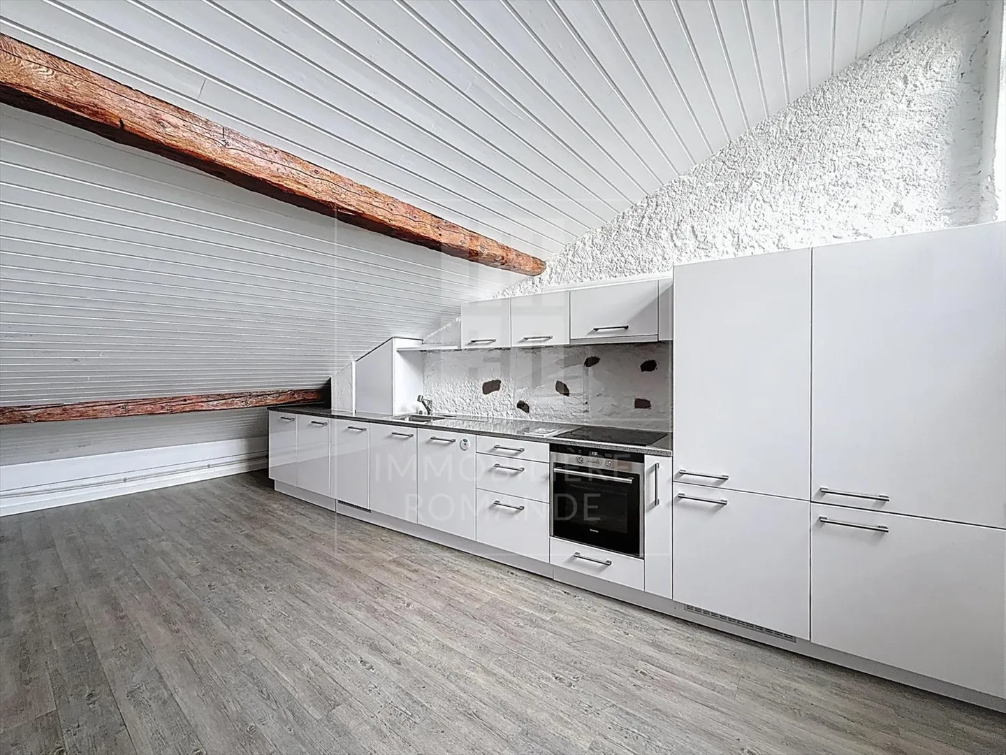 Charmante 6-Zimmer-Wohnung auf dem Land - Foto 2 von 12