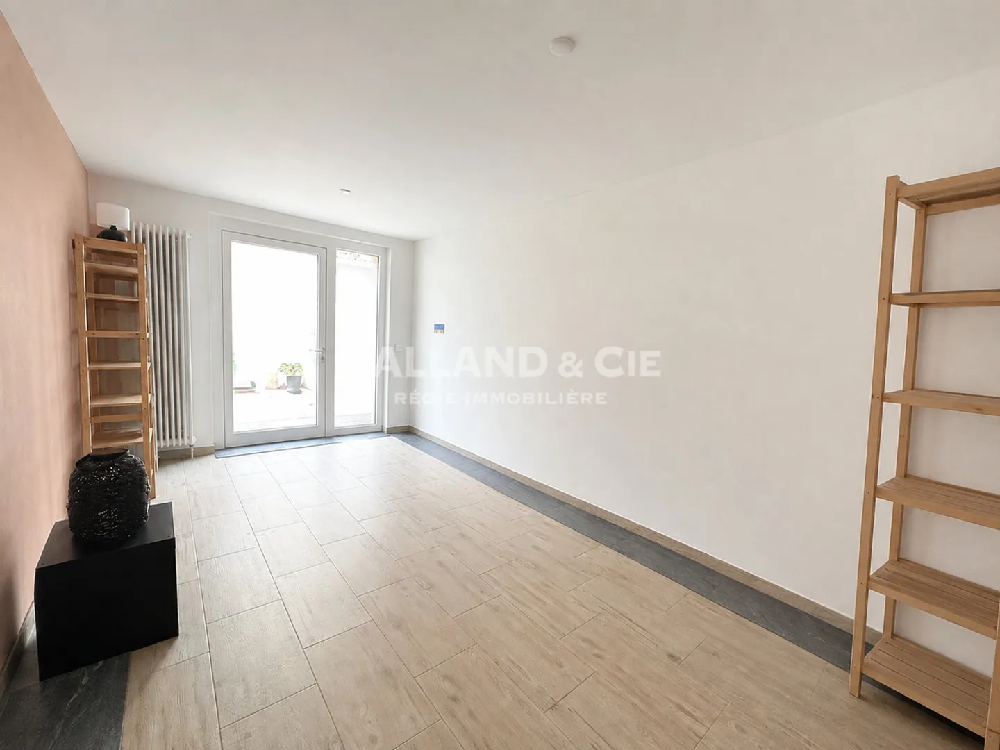 Généreuse surface pour activité professionnelle   ~164 m²   - Foto 5 di 10