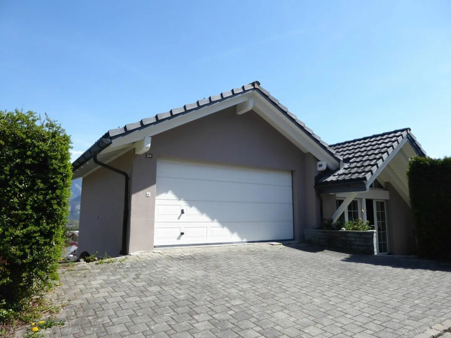 Detached 5 1/2-room single-family house with attractive distant view - Photo 21 of 21