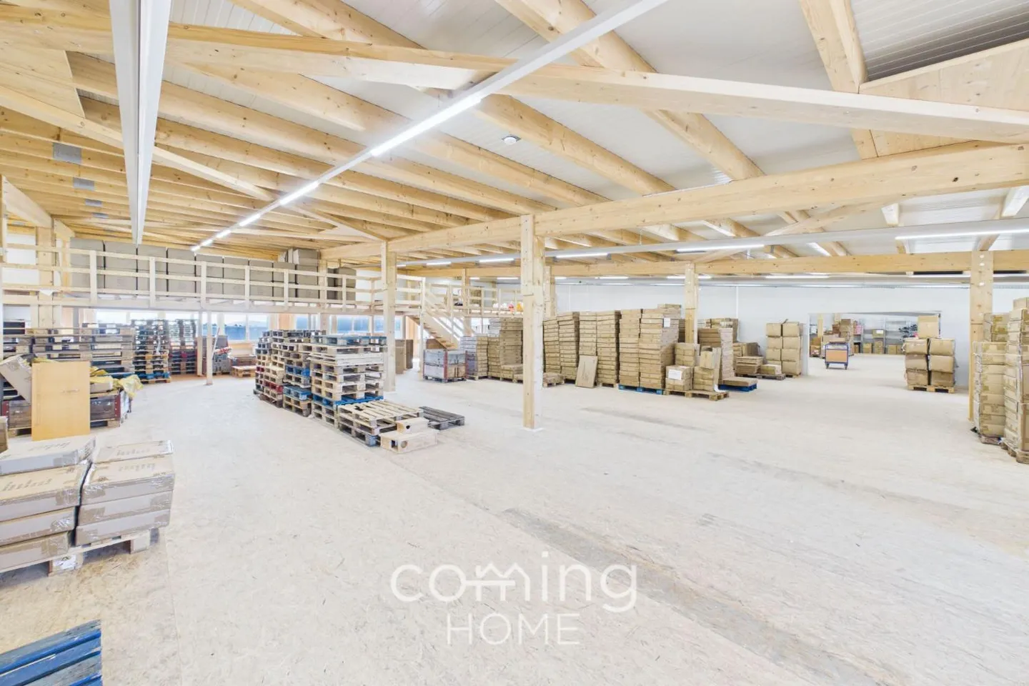 Versatile commercial building with office, storage, and shop in Niederbipp - Photo 10 of 13