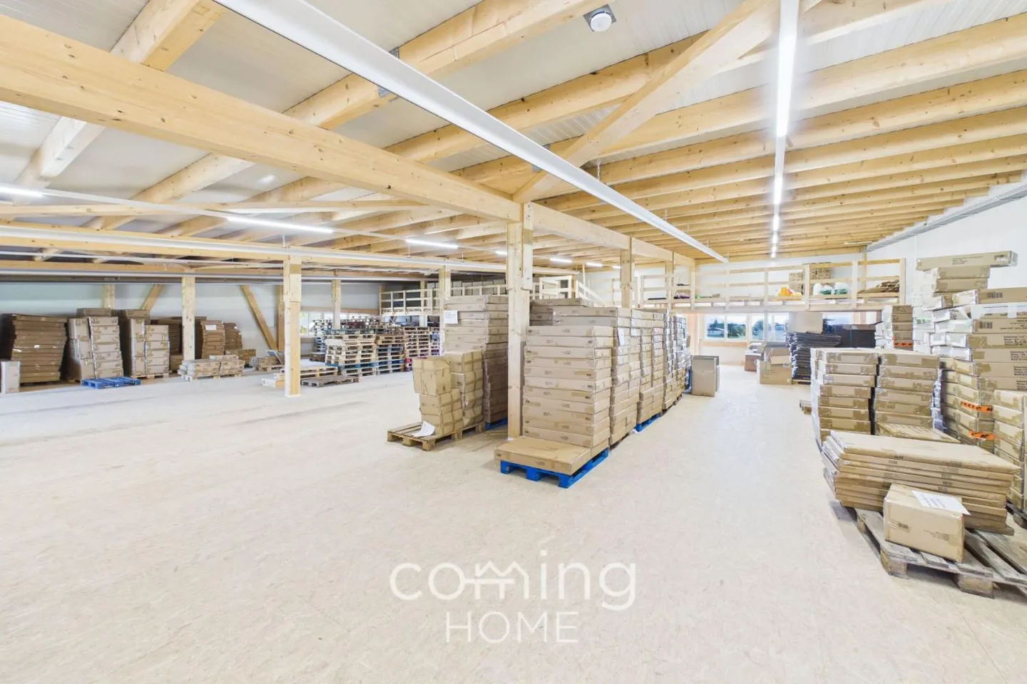 Versatile commercial building with office, storage, and shop in Niederbipp - Photo 11 of 13