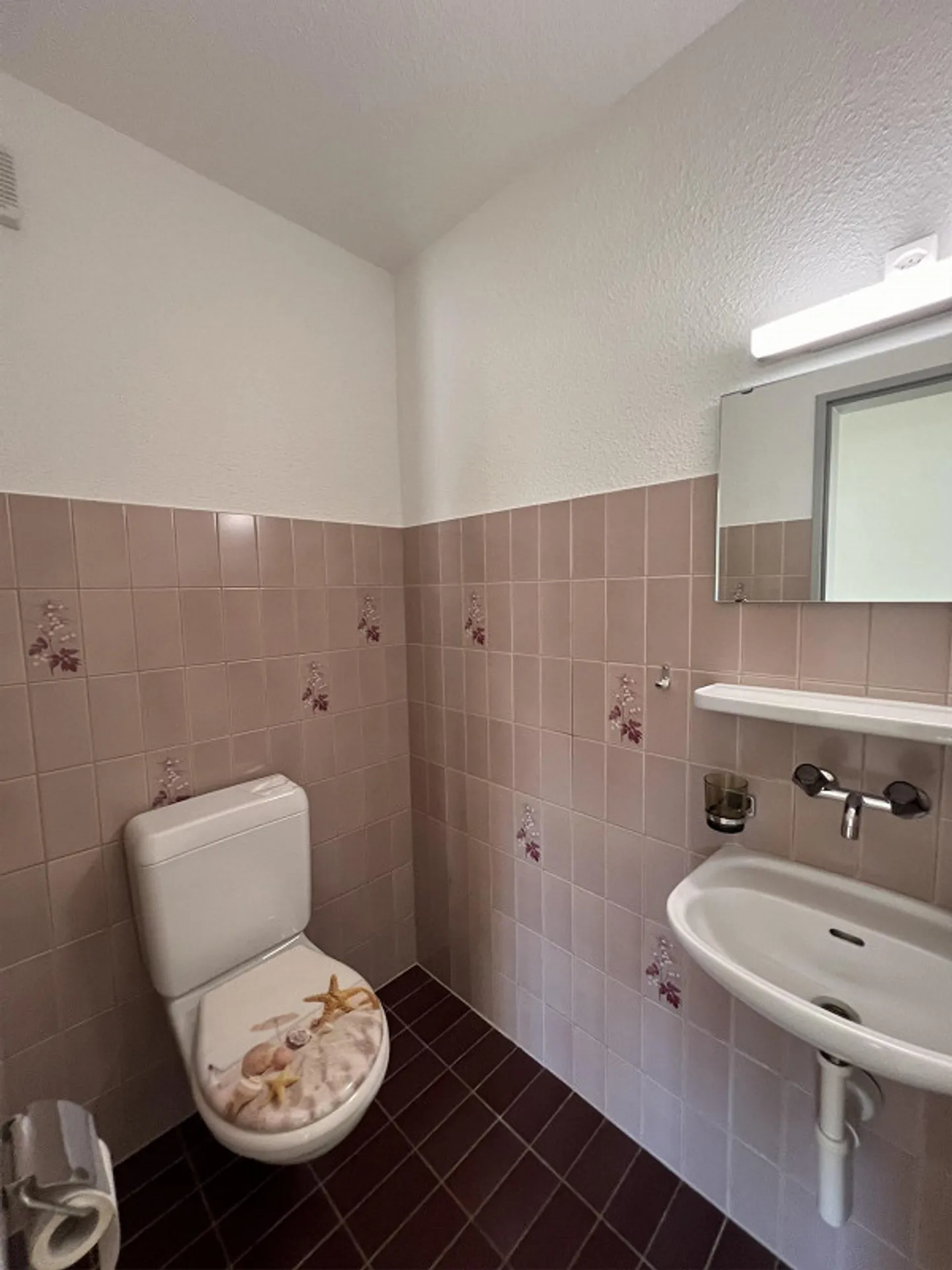 2.5 Room Apartment, 1st Floor - Photo 5 of 7