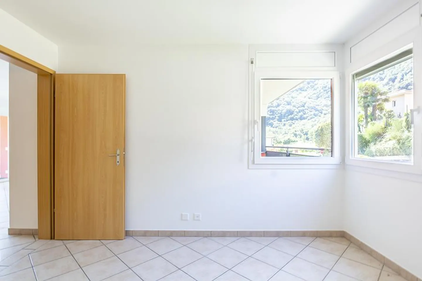 BRIGHT 4.5 ROOMS IN SIGIRINO - Photo 15 of 15