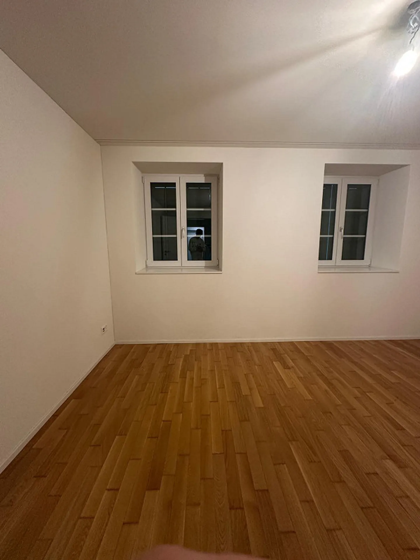 Looking for a new tenant – modern 3.5-room apartment with balcony in Netstal - Photo 9 of 9