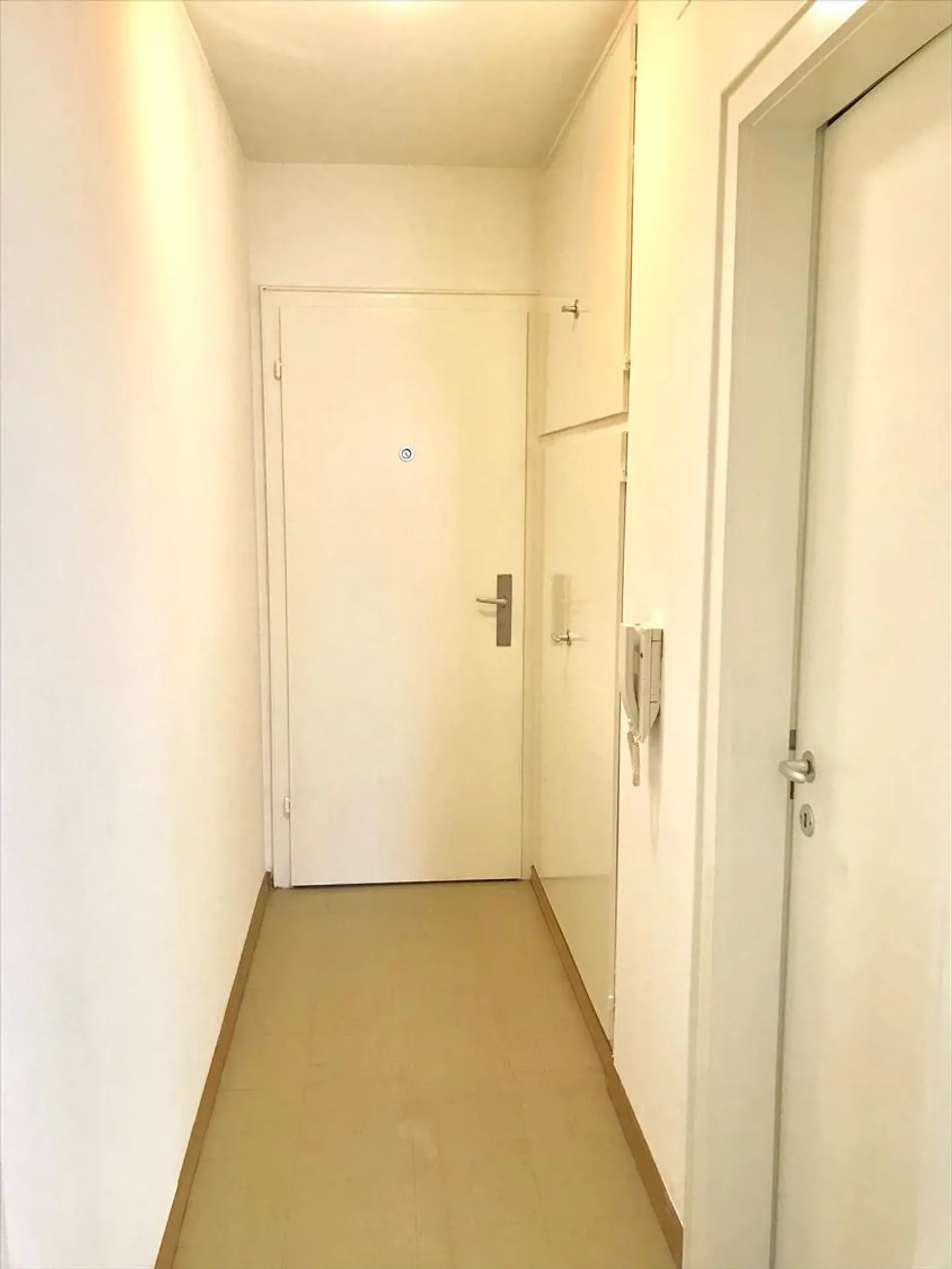 Apartment for rent - Photo 6 of 7