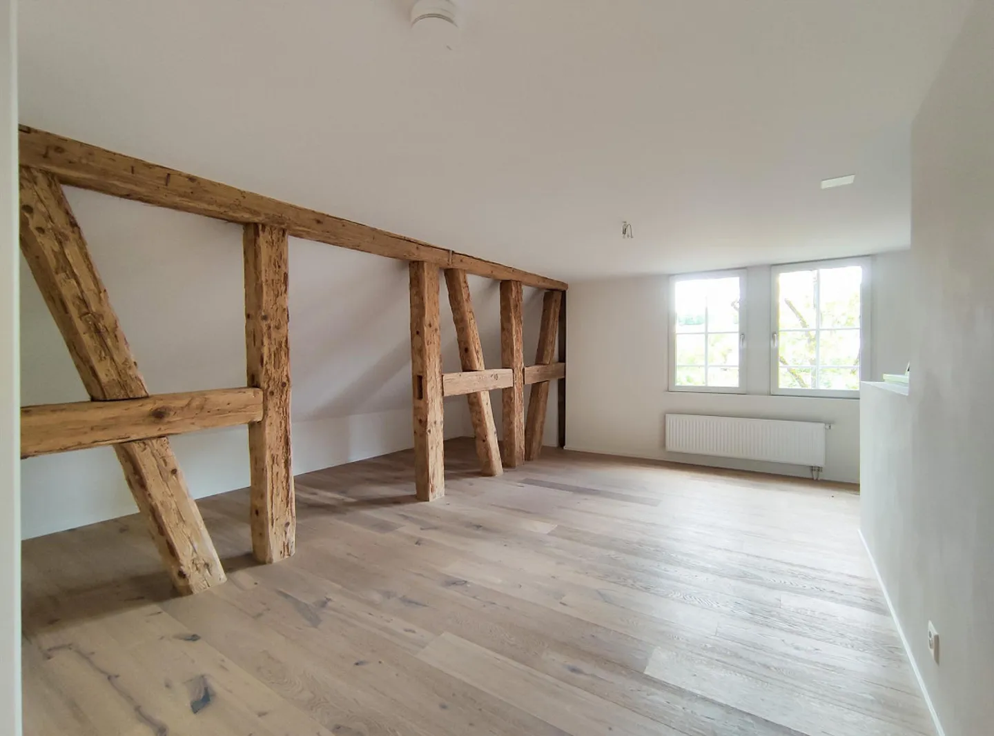 Appartamento su due livelli di 3 1/2 locali recentemente ristrutturato - Foto 3 di 13