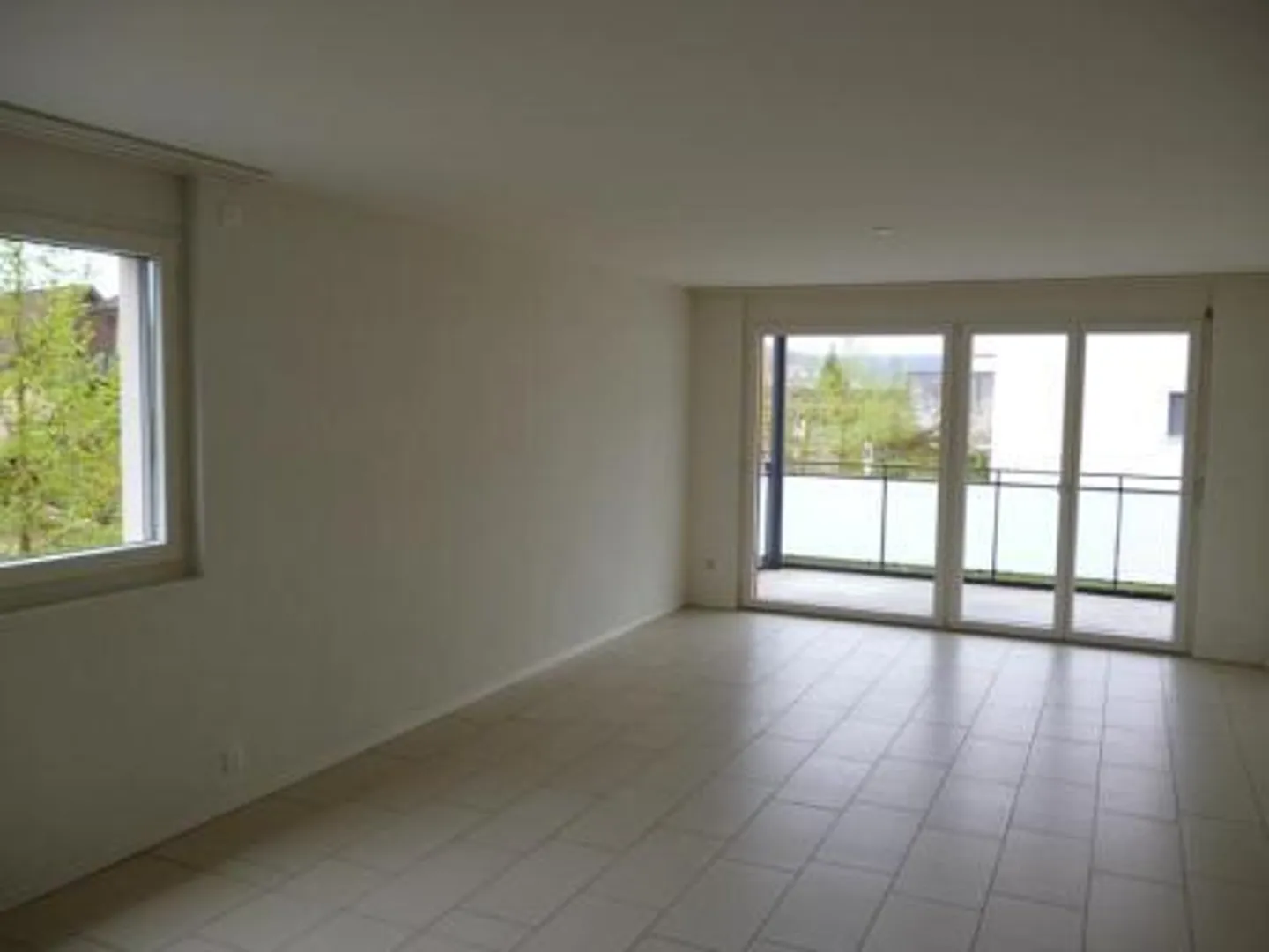 Geräumige Wohnung in Bülach-West - Foto 2 von 6
