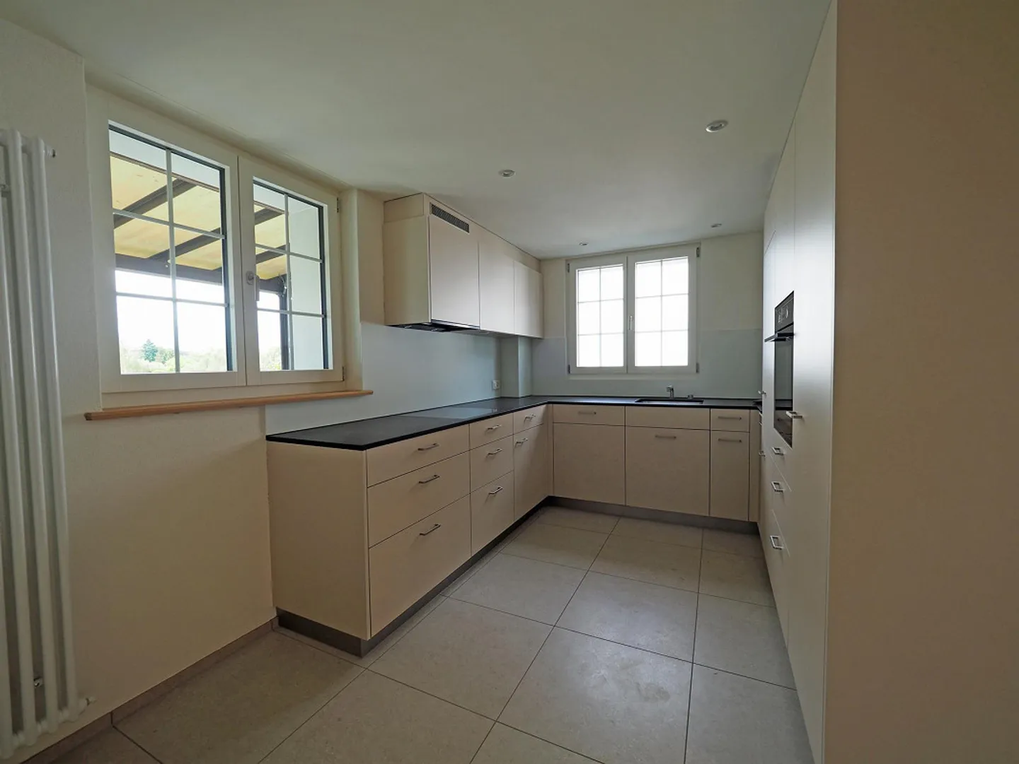 Belle appartement en maisonette 4.5 - Photo 3 sur 15