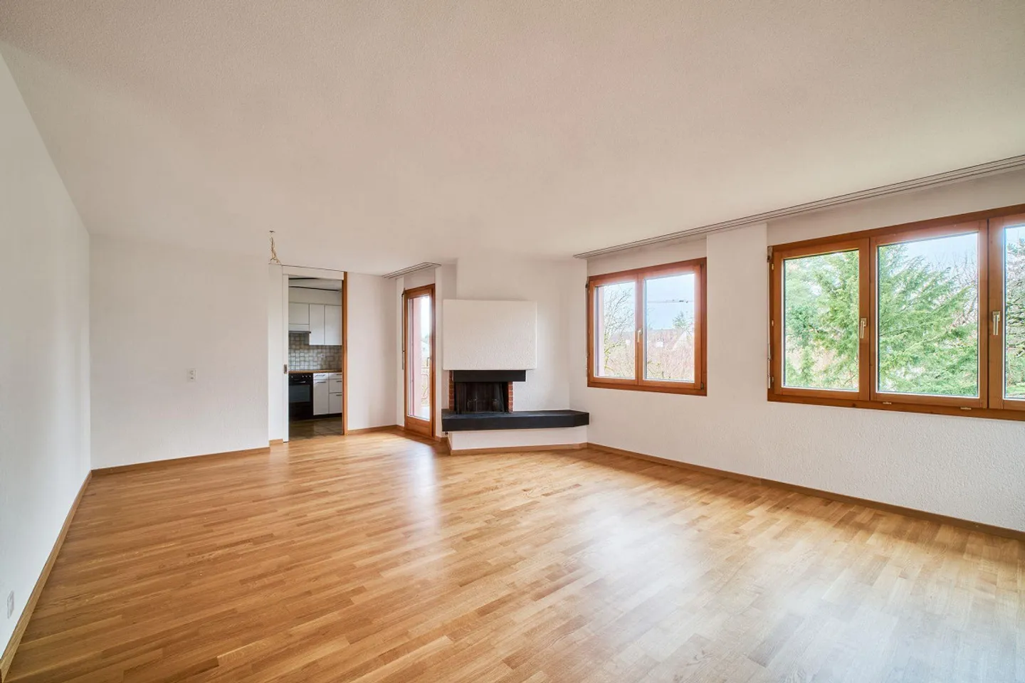 Sunny 3.5-room apartment in Forch - Photo 1 of 7