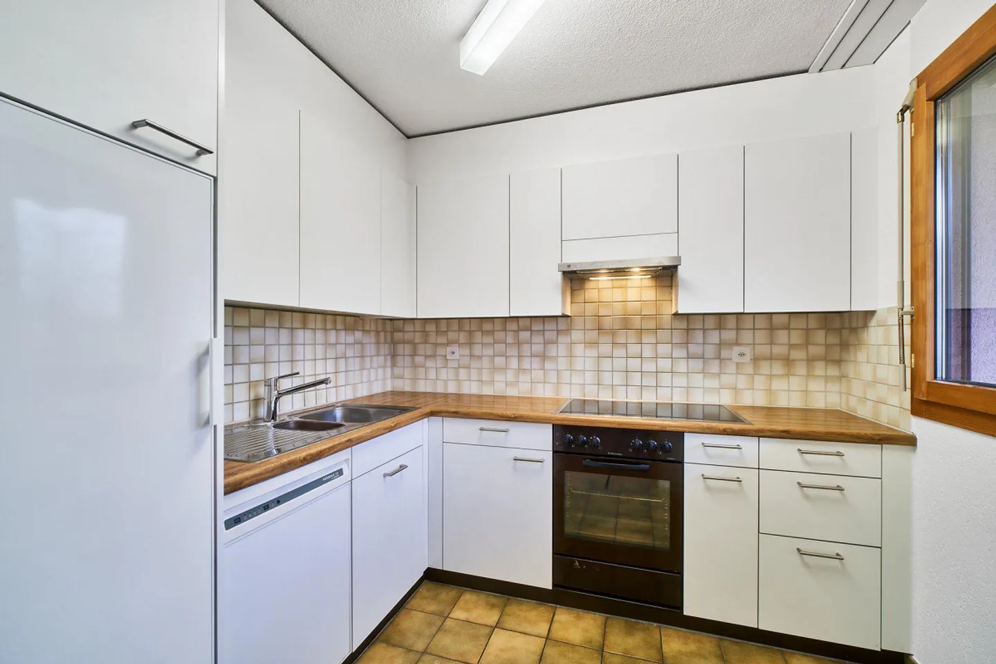 Sunny 3.5-room apartment in Forch - Photo 3 of 7