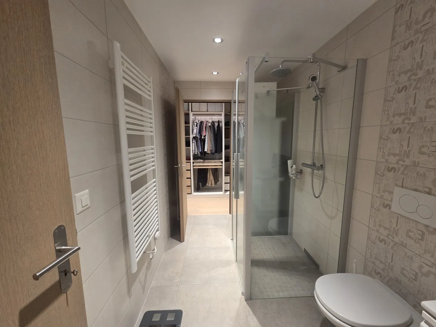 Appartamento moderno di 98 m2, 4 stanze al 1° piano senza ascensore - Foto 8 di 13