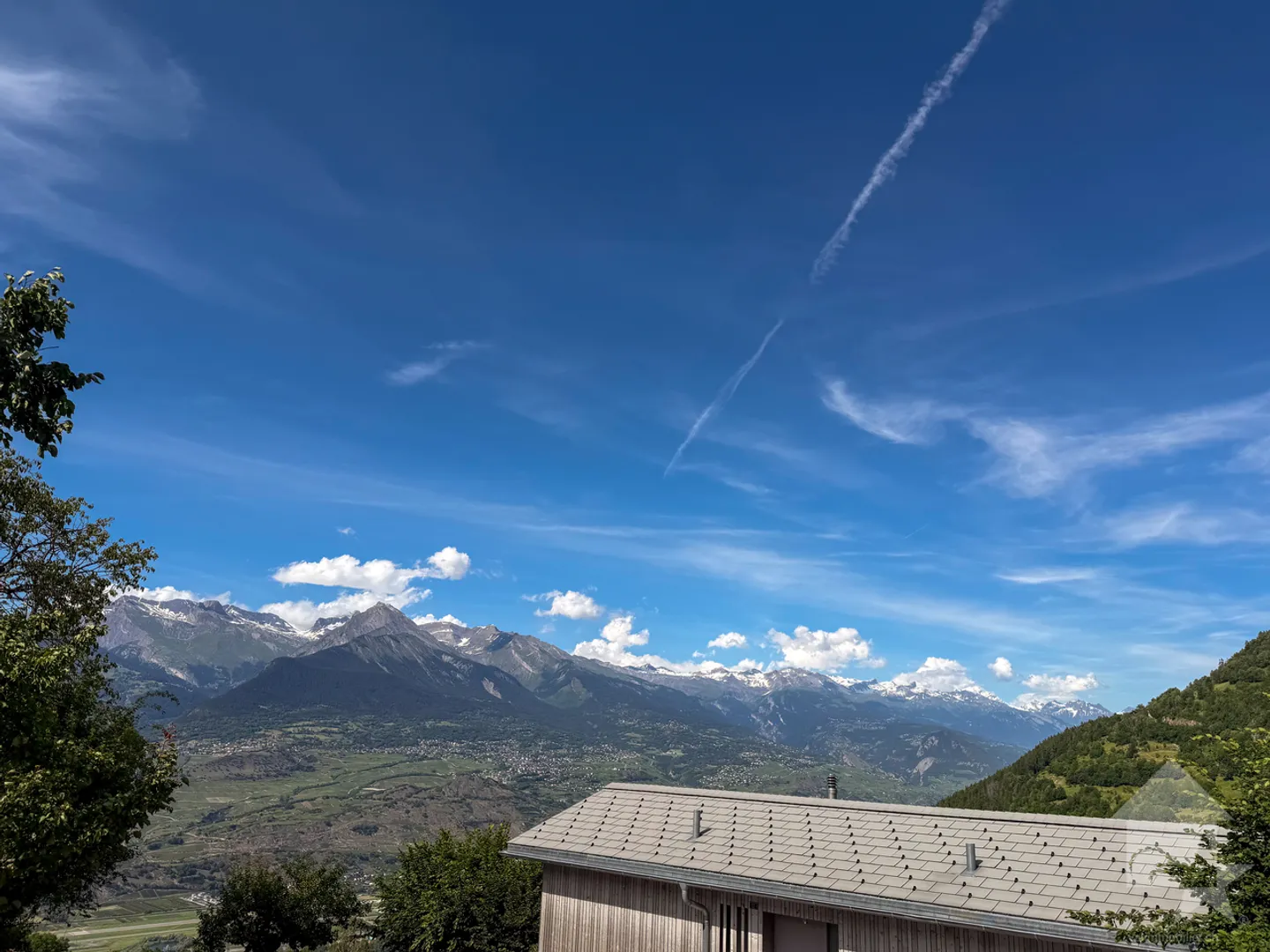 Baugrundstück von 625 m² – Panoramablick auf die Alpen - Foto 1 von 7