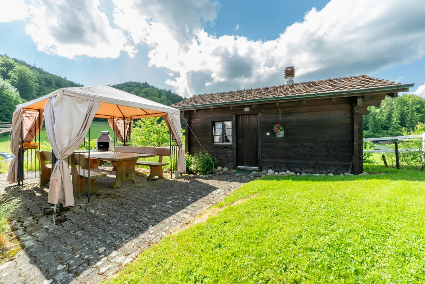 Charmantes Einfamilienhaus in der Natur - Foto 10 von 18