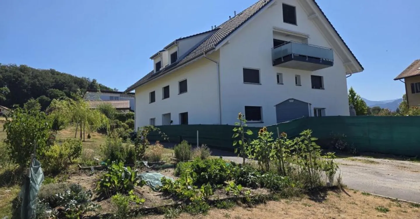 Komfort und Ruhe nur wenige Schritte von Oron entfernt - Foto 9 von 10