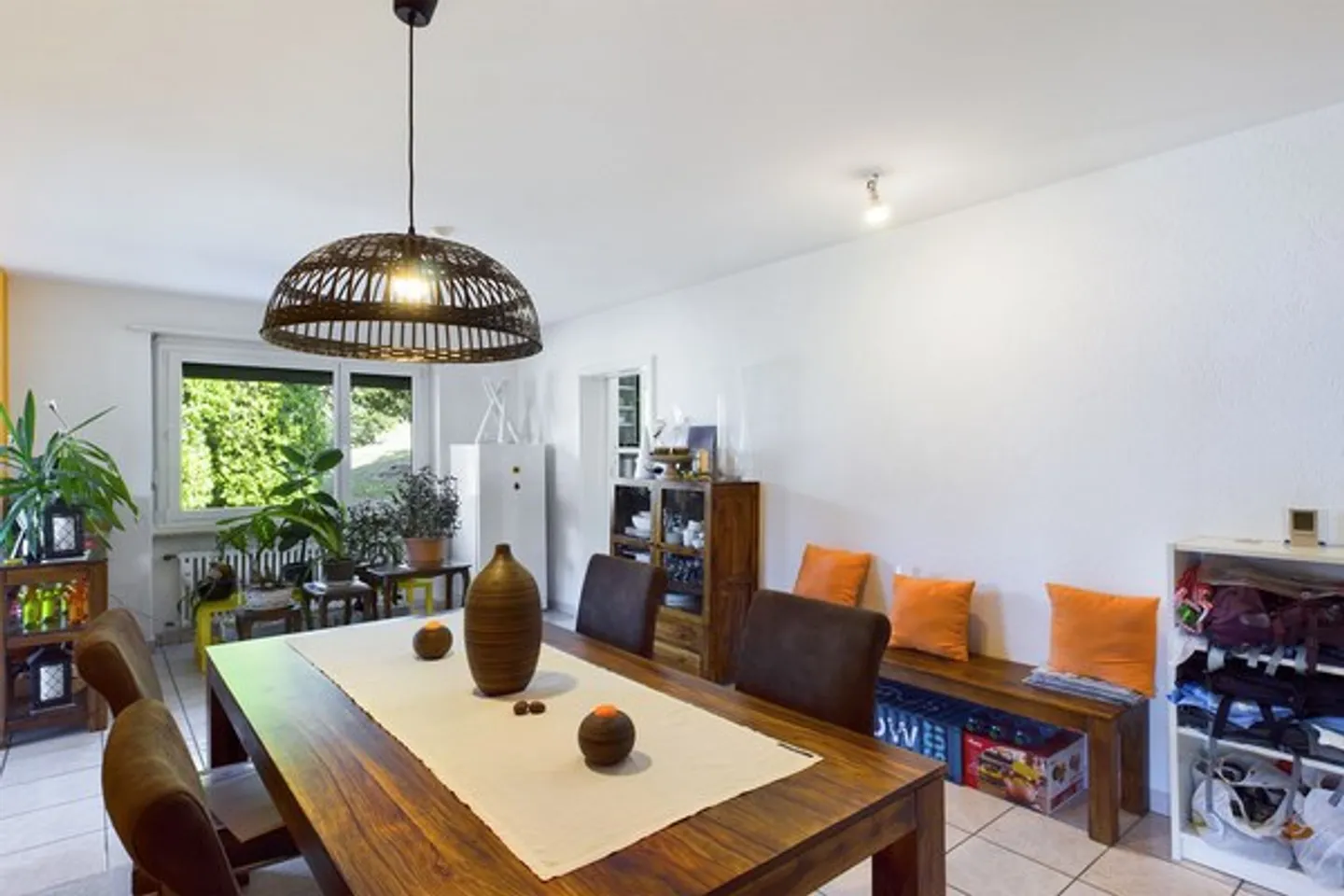 Vendiamo un appartamento di 4,5 stanze con piscina nel condominio - Foto 4 di 12