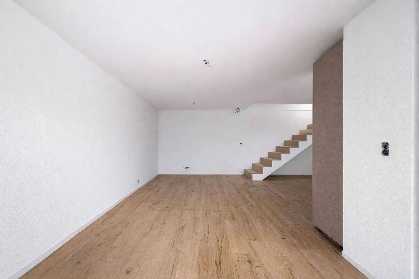 Charmante Villa in Vuillerens - Foto 2 von 6