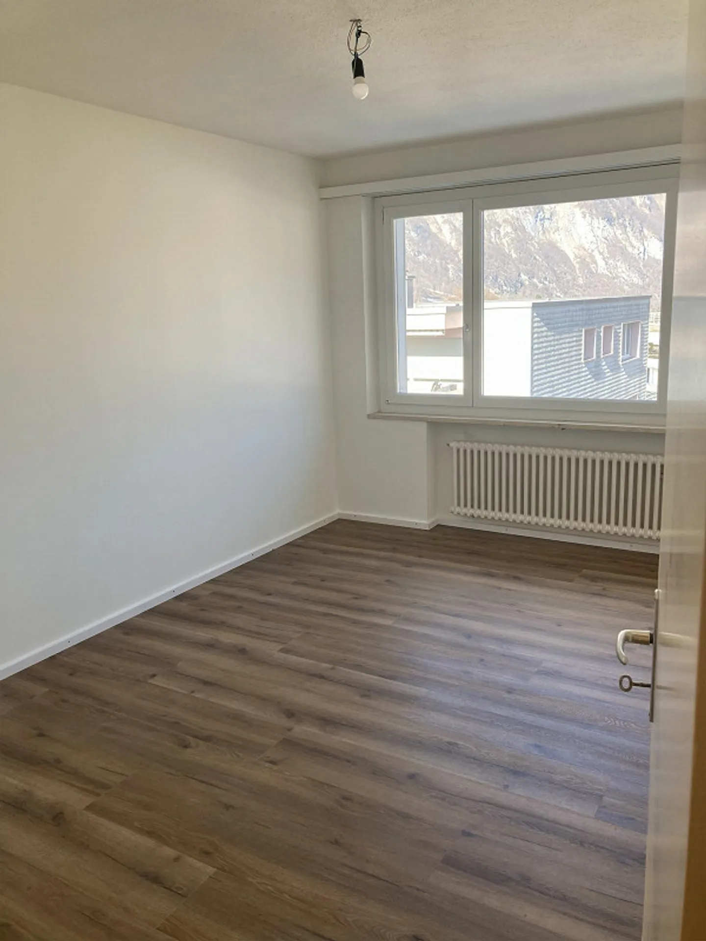 Renovierte Wohnung mit Aussicht - Foto 8 von 14