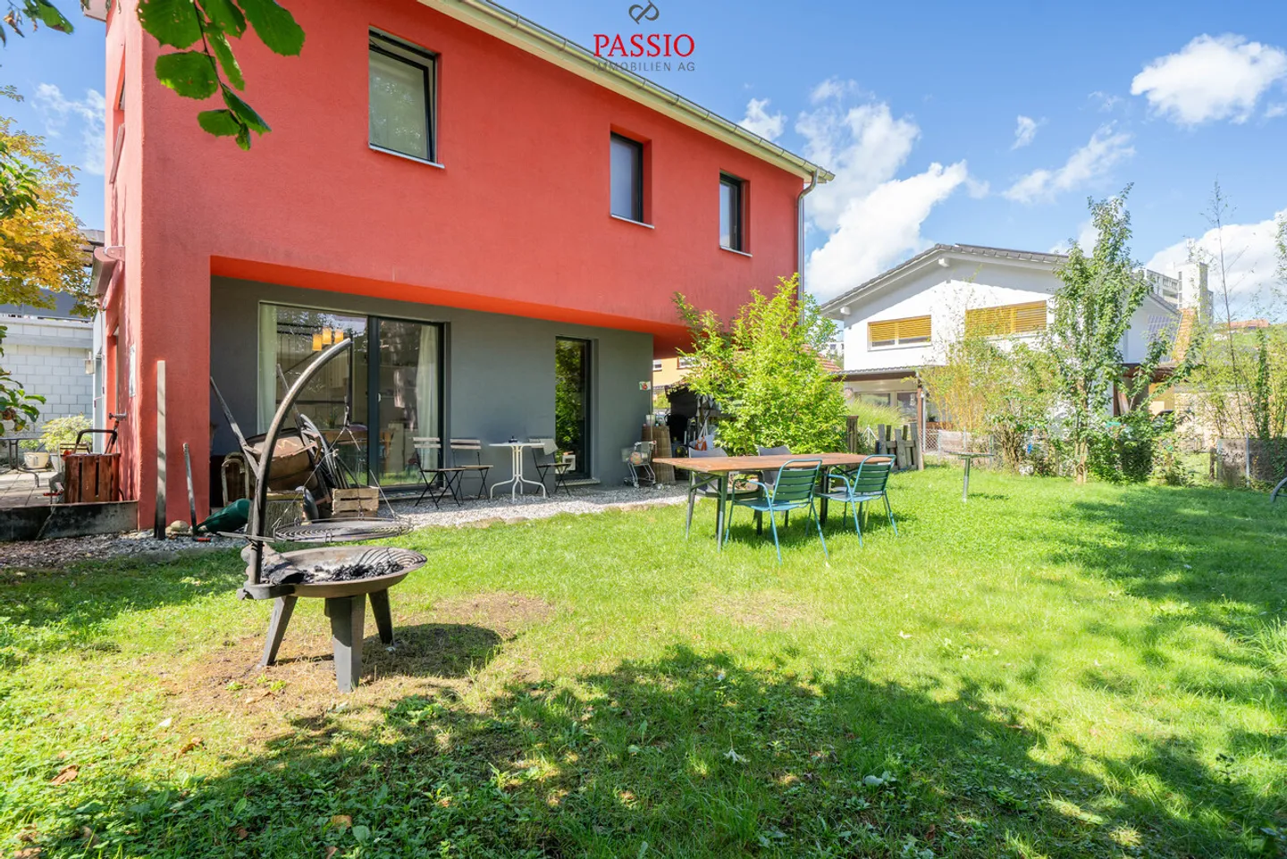 Maison individuelle de 3,5 pièces avec jardin et salle de loisirs supplémentaire - Photo 3 sur 23