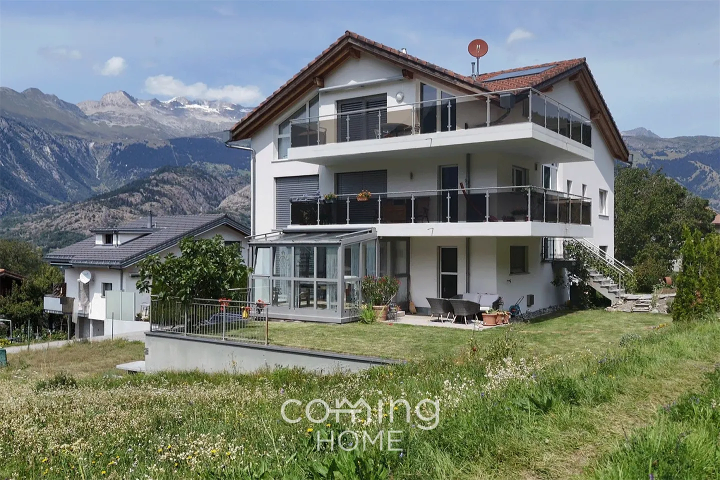 Exklusive 5.5-Zimmer-Parterrewohnung mit Garten und Bergblick in Ried-Brig - Foto 2 von 13