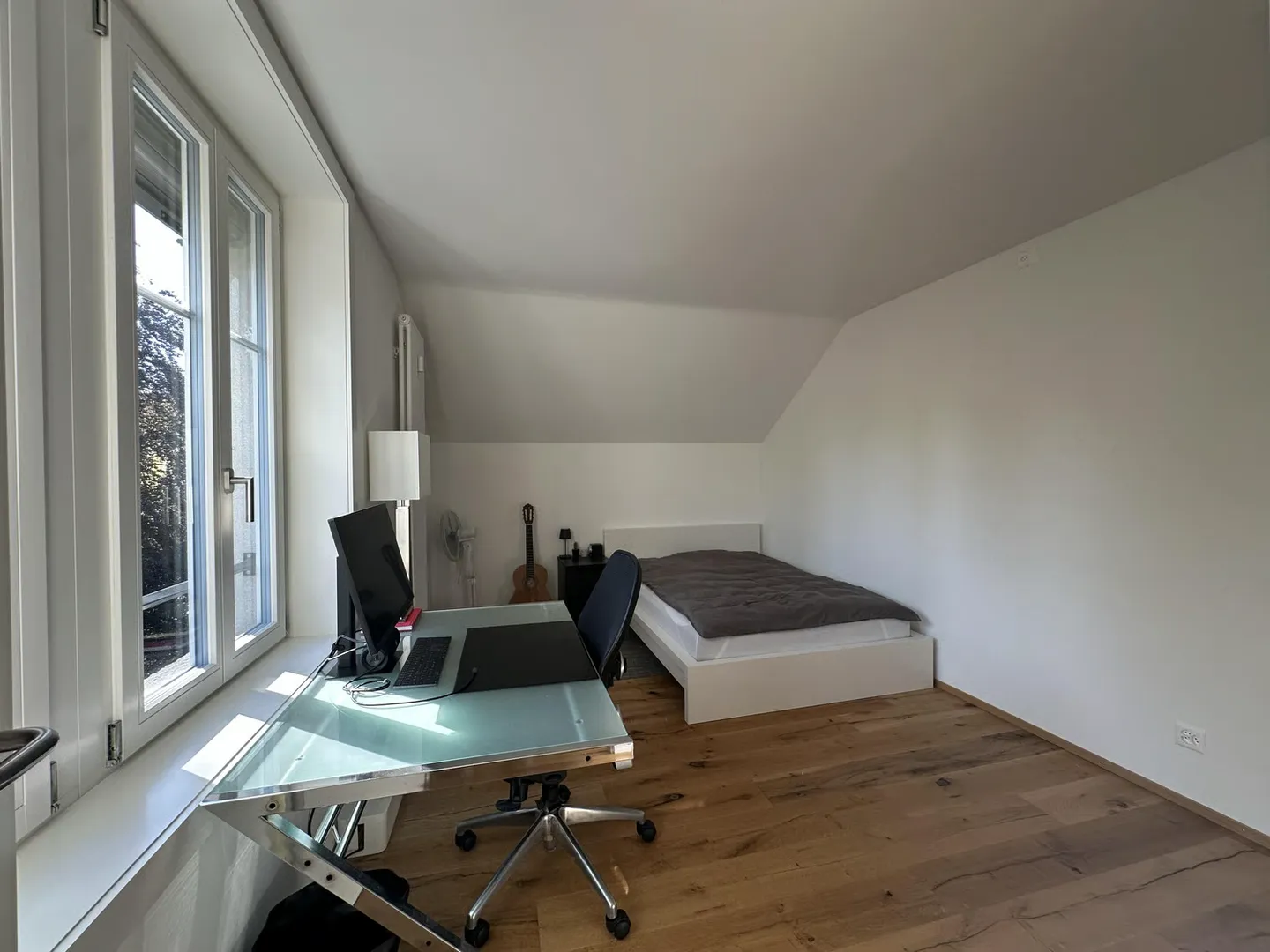 Appartement moderne de 2,5 pièces avec charme ancien - Photo 9 sur 13