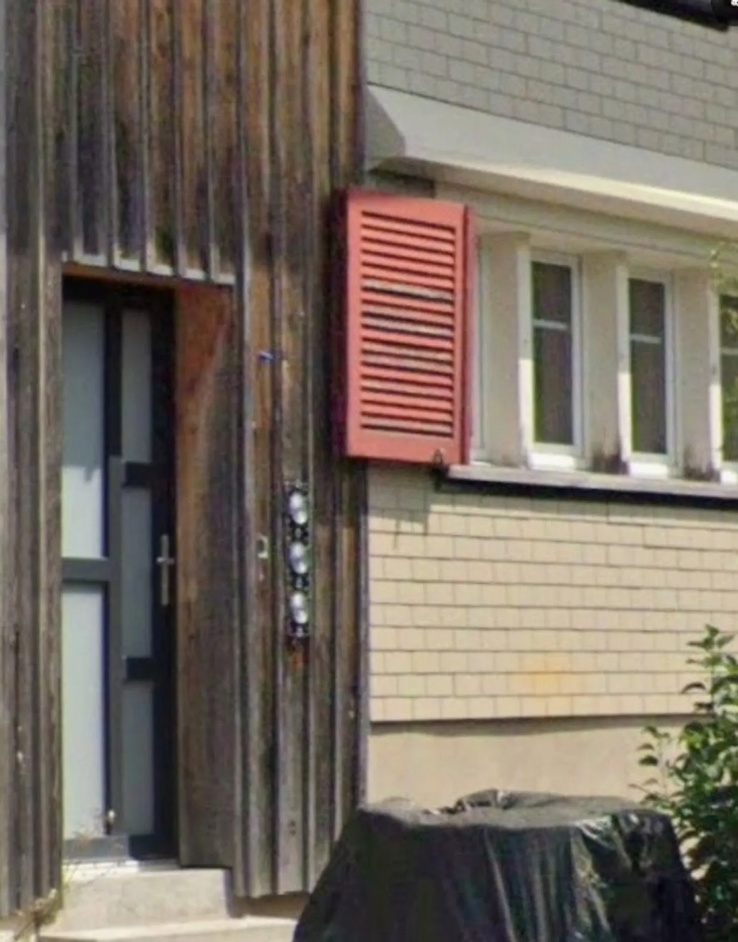 Two-family house - Photo 5 of 6