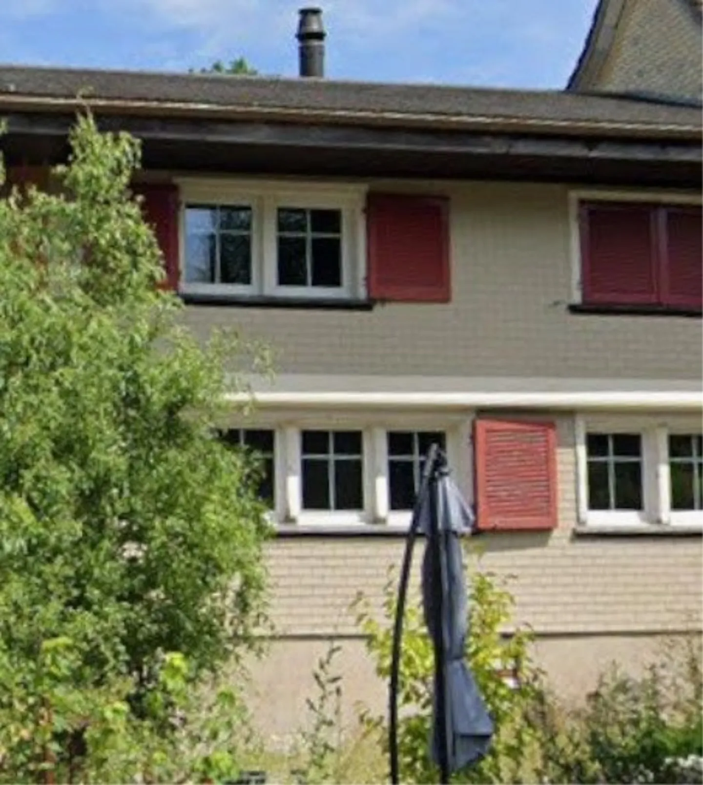 Two-family house - Photo 6 of 6