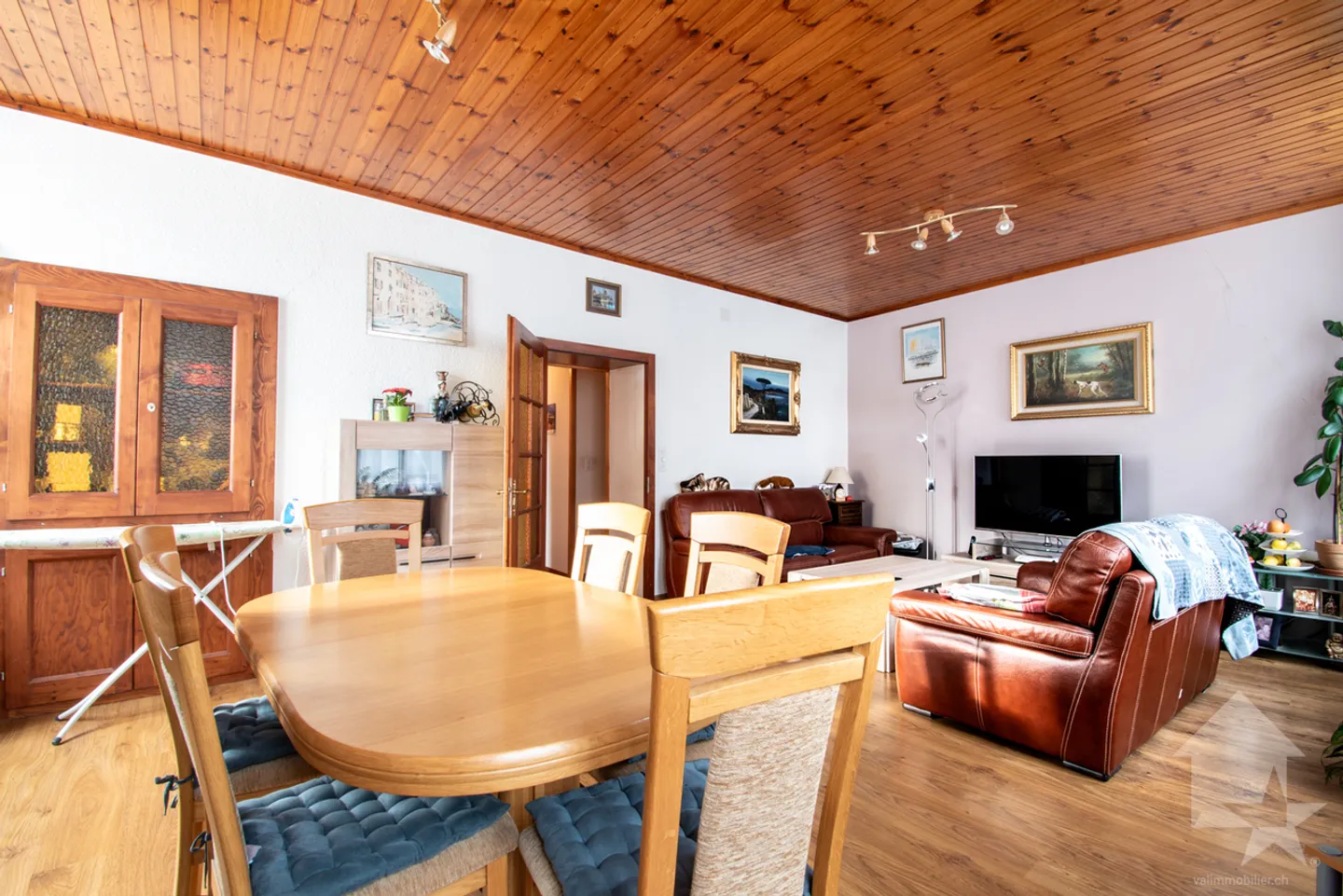 Appartement avec 4.5 pièces dans la vieille ville de Saint-Maurice - Photo 1 sur 9