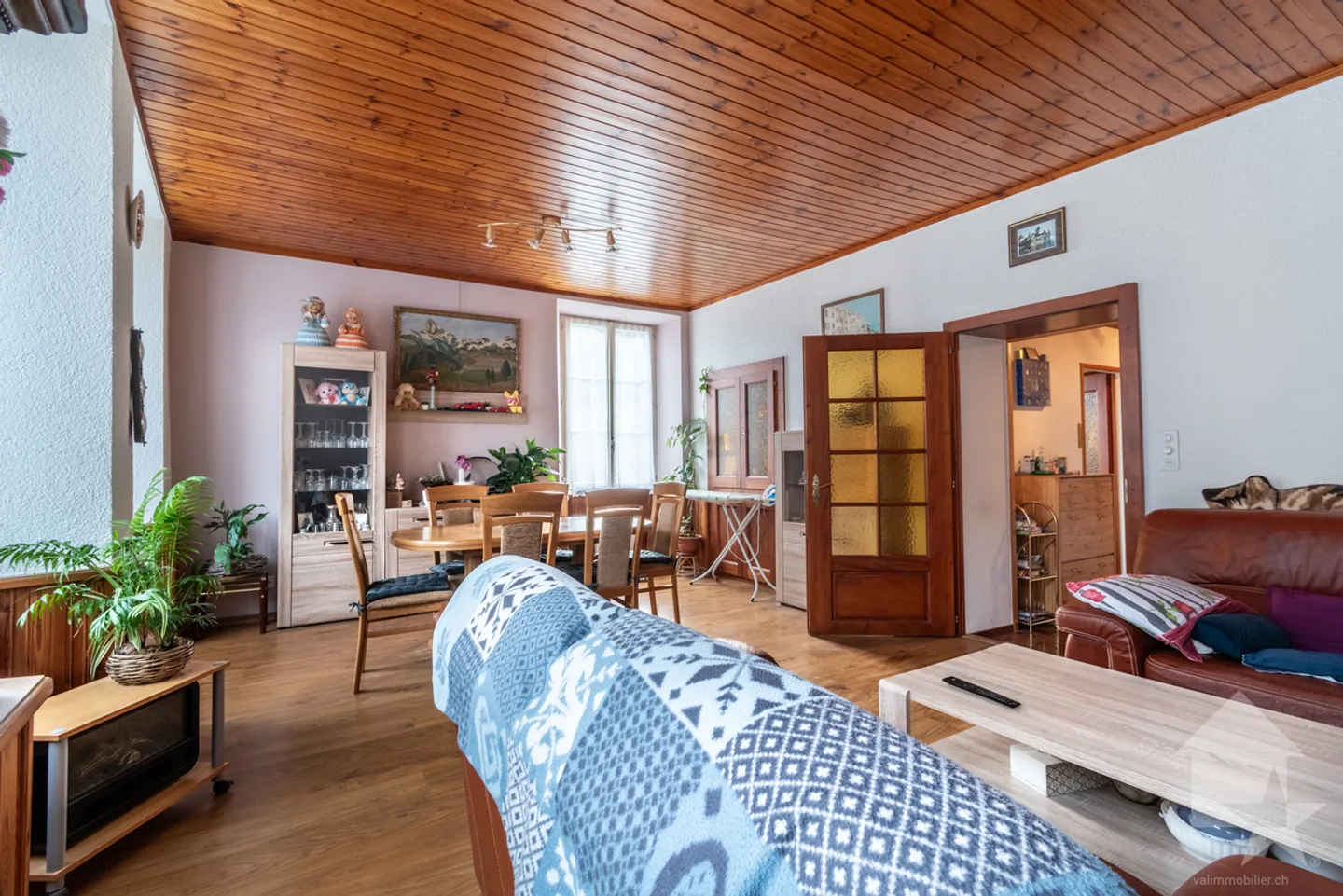 Appartement avec 4.5 pièces dans la vieille ville de Saint-Maurice - Photo 2 sur 9