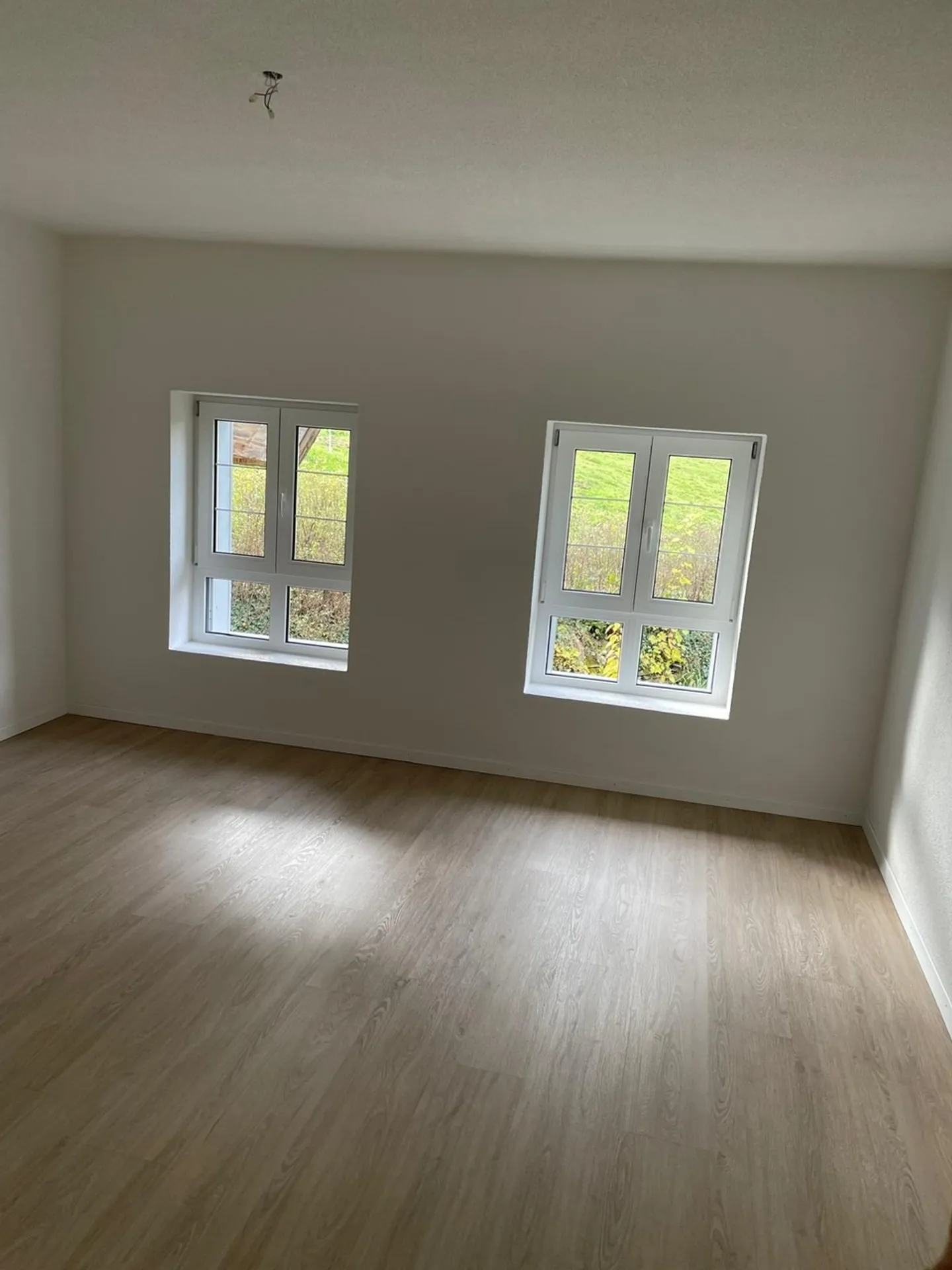Stilvolle Wohnung mit Balkon - Foto 4 von 13