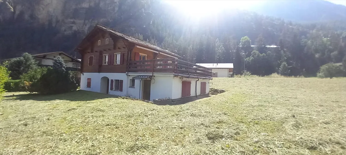 Casa 4.5 stanze - Foto 1 di 14