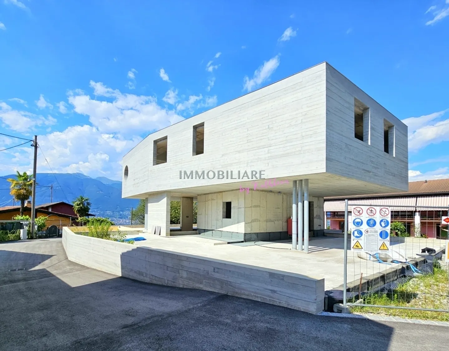 Villa con piscina in costruzione grezza, vista lago – Prezzo incluso completamento individuale - Foto 11 di 13