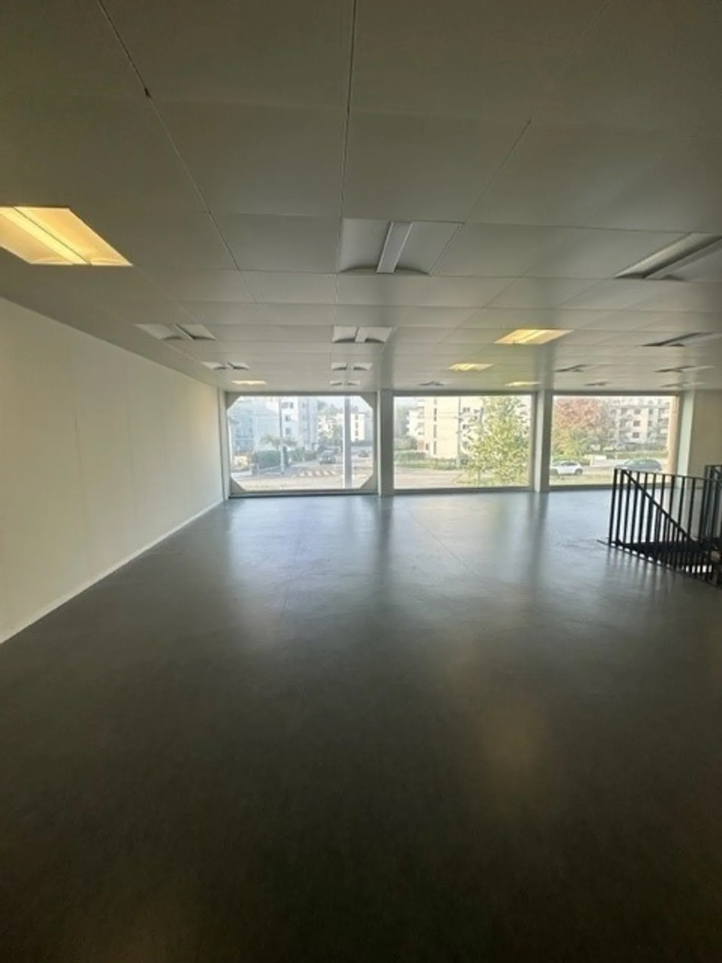 Commercial or office space in the center of Dietikon - Photo 5 of 11