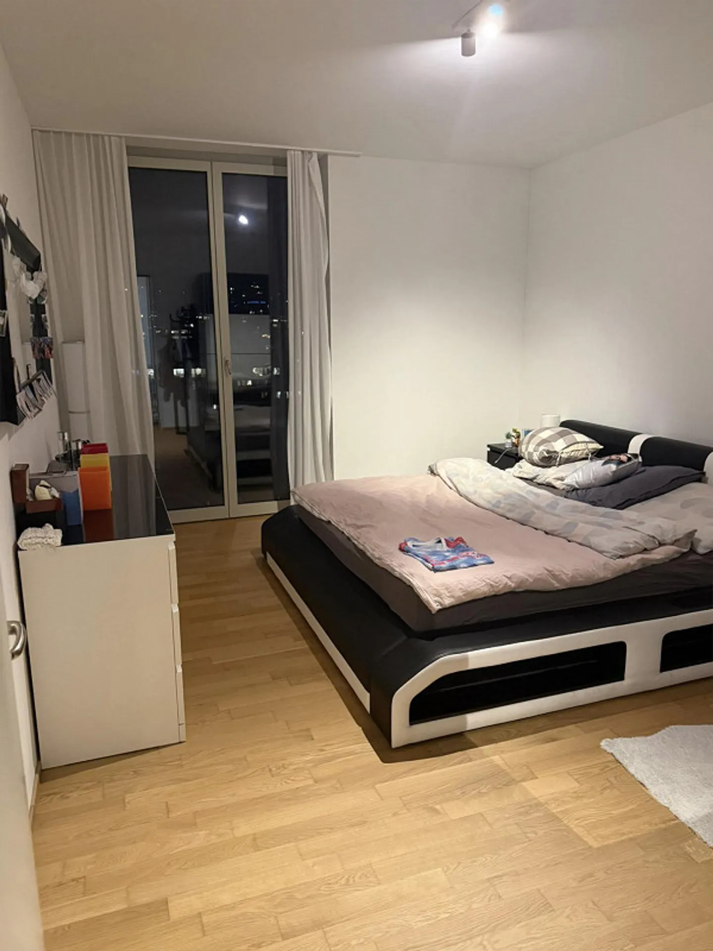 Modern 2.5-room apartment with lake view in Horw - Photo 7 of 8