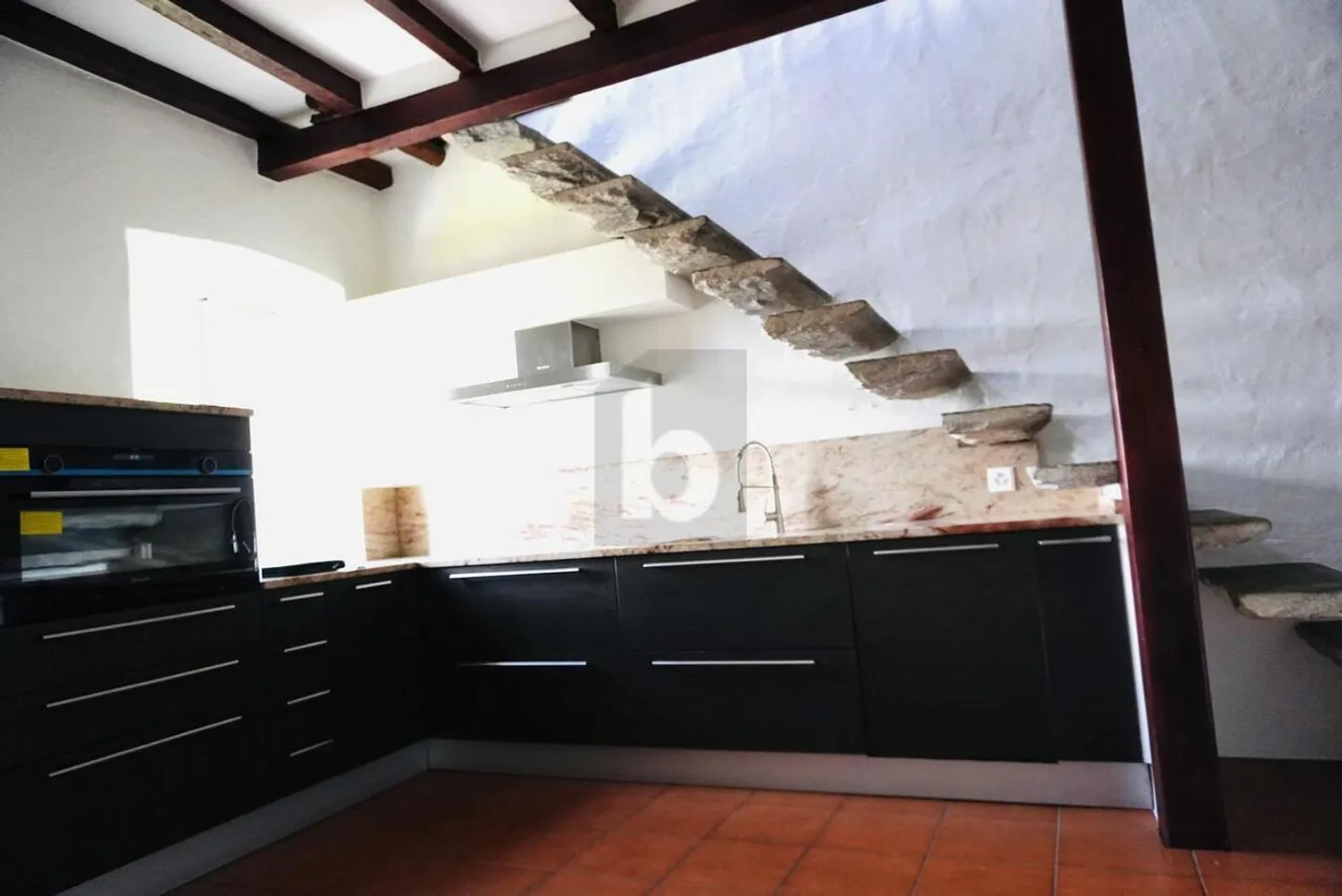 Casa singola in affitto - Foto 4 di 5