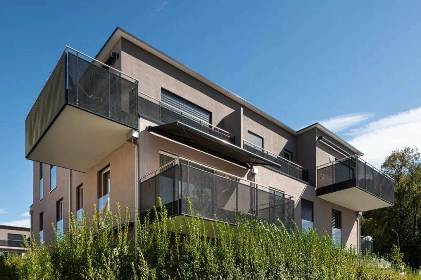 Appartamento Attico Elegante in un Edificio Ben Curato! - Foto 9 di 9