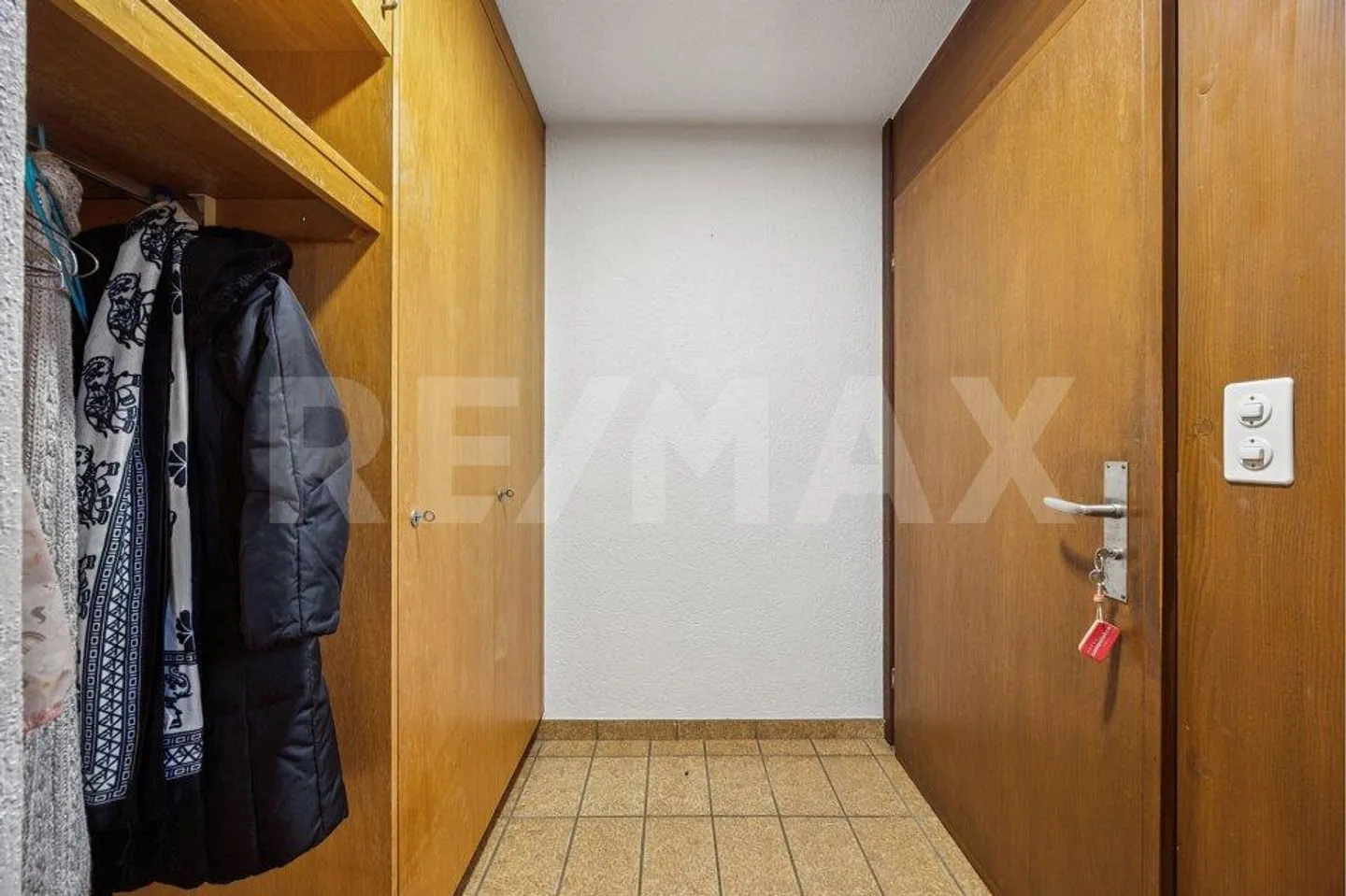 Casa con 6 stanze - Foto 6 di 13