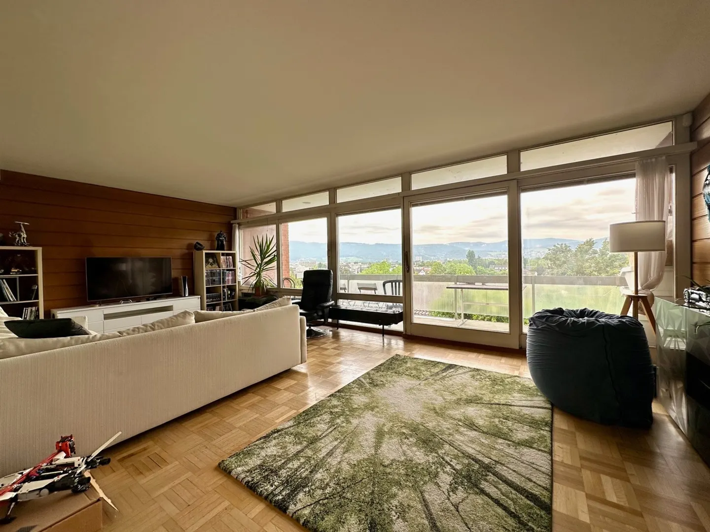 Architect's House with Far-Reaching Views in a Quiet Location in Reinach BL - Photo 12 of 29