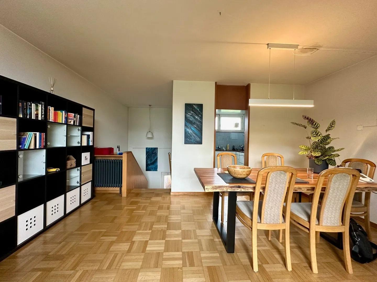 Architect's House with Far-Reaching Views in a Quiet Location in Reinach BL - Photo 14 of 29