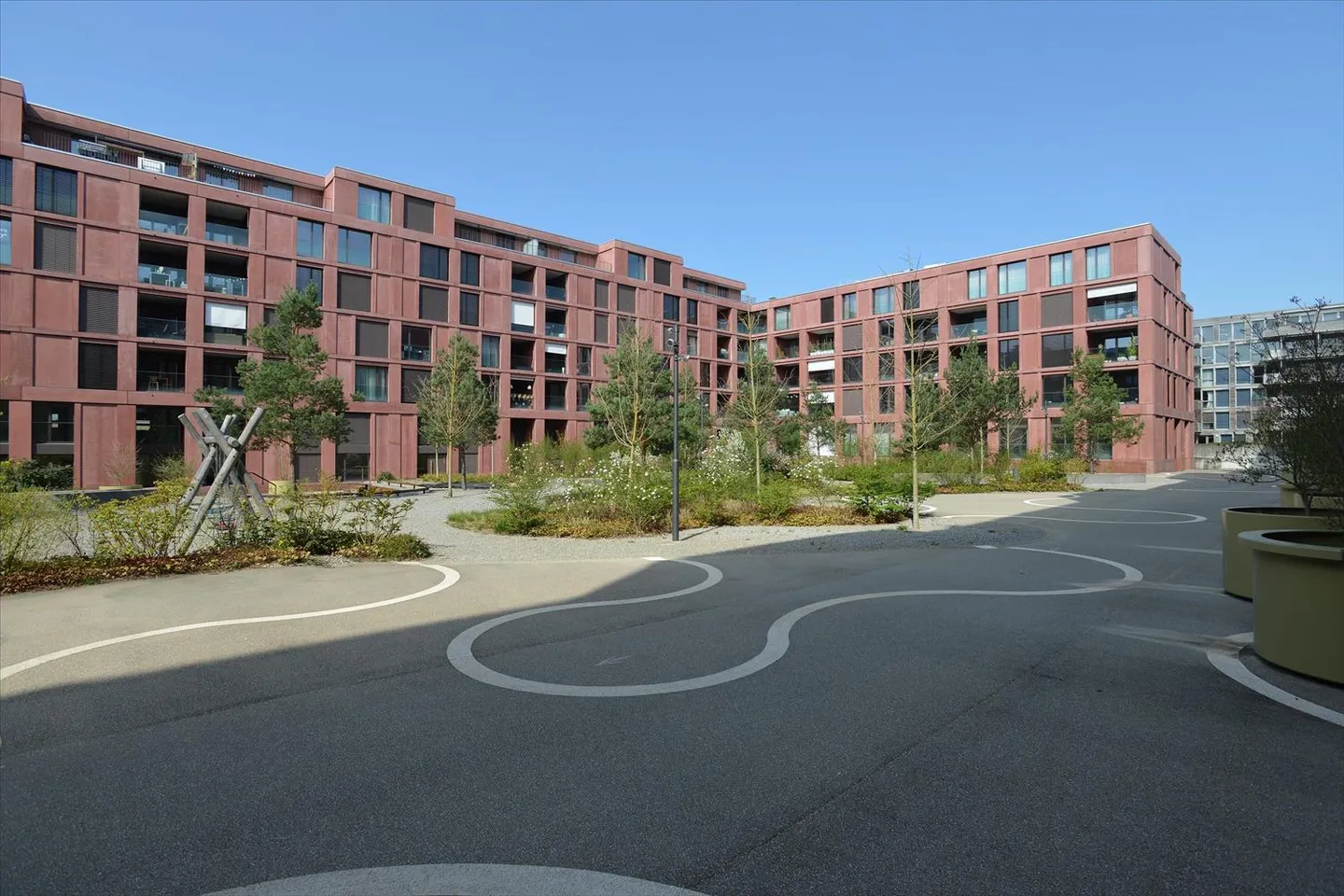 ROY - découvrez le nouveau Winterthur ! - Photo 1 sur 10