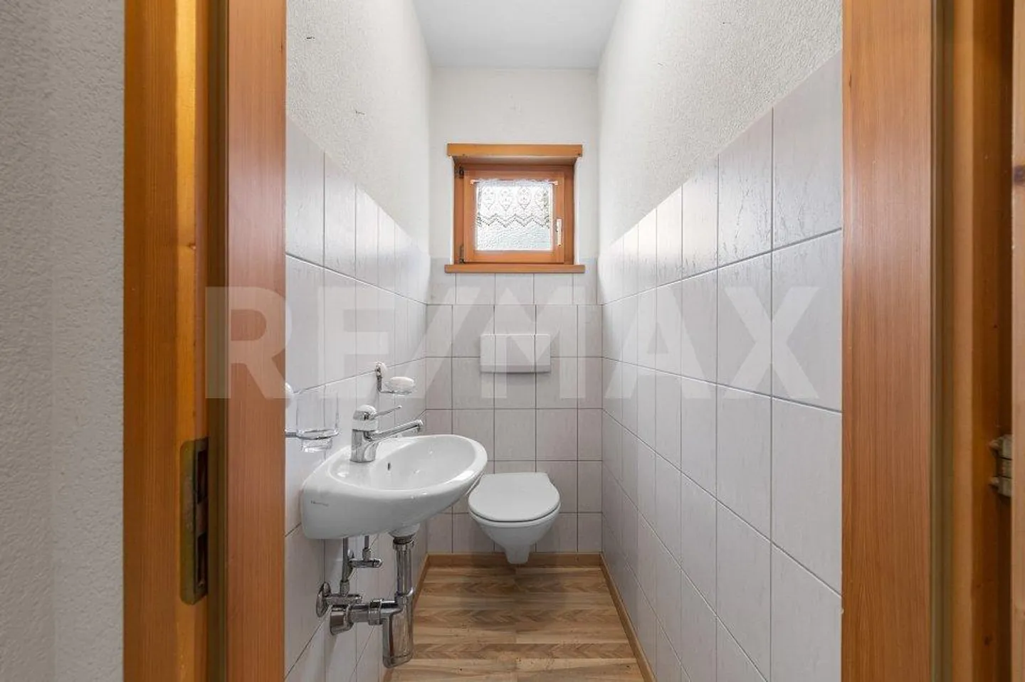 Zeitloses Einfamilienhaus - Foto 10 von 13