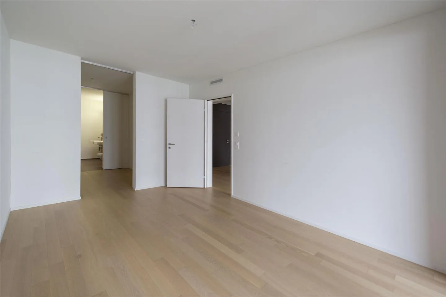 ROY - découvrez le nouveau Winterthur ! - Photo 6 sur 10