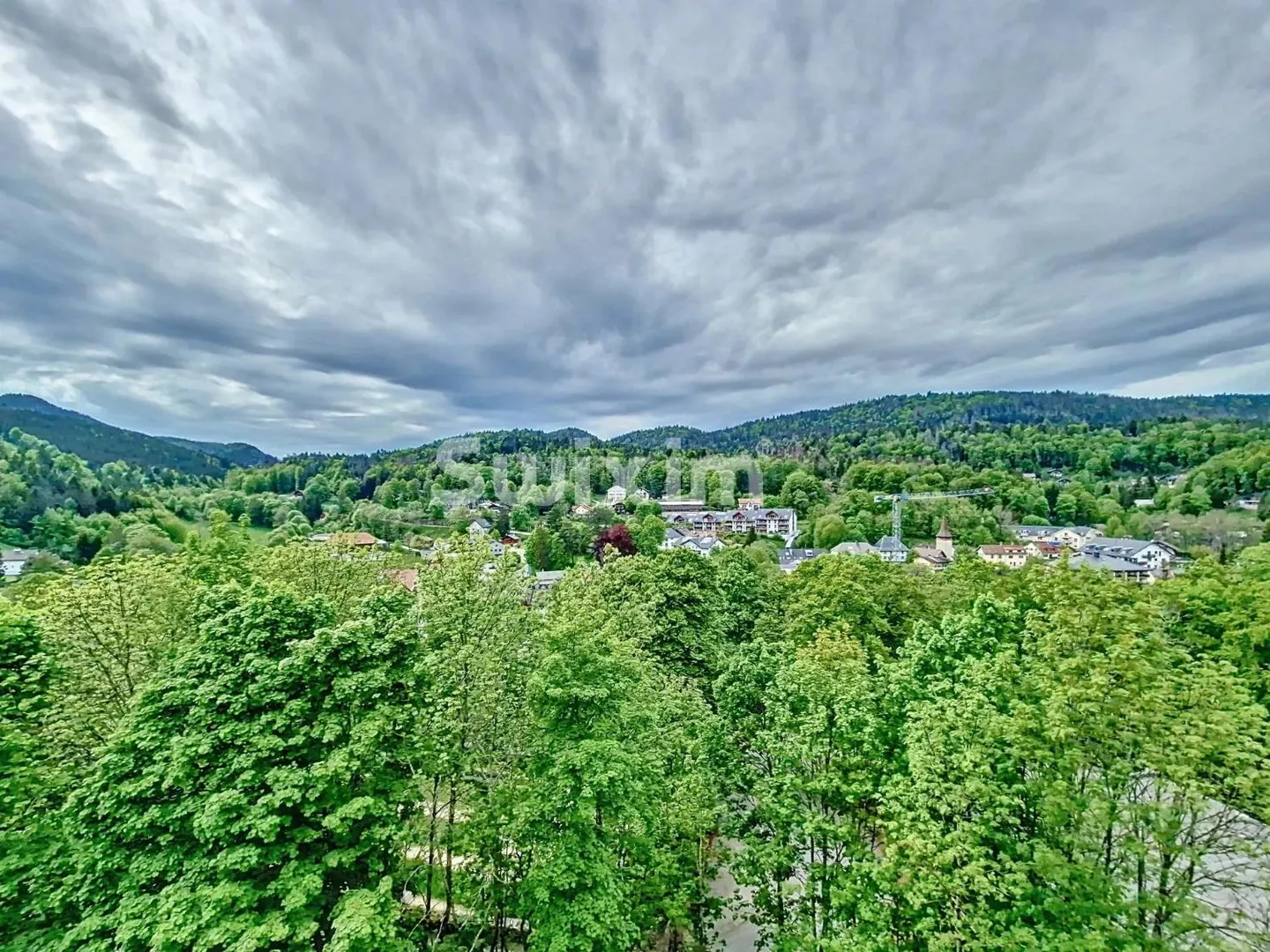 2.5 Room Apartment - Photo 3 of 3