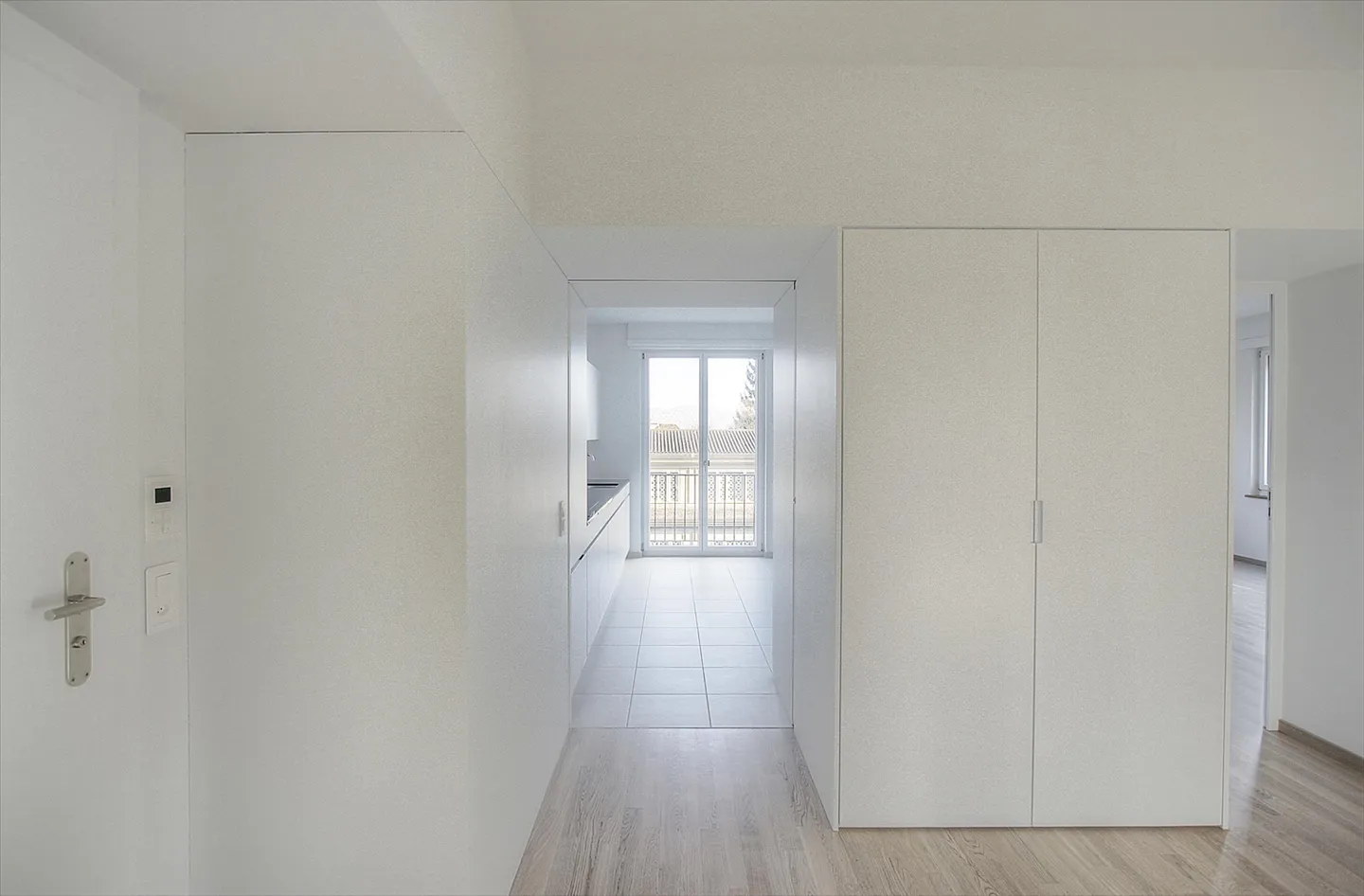 Schöne 3.5-Zimmerwohnung mit Sicht auf den Zürichsee - Foto 7 von 9