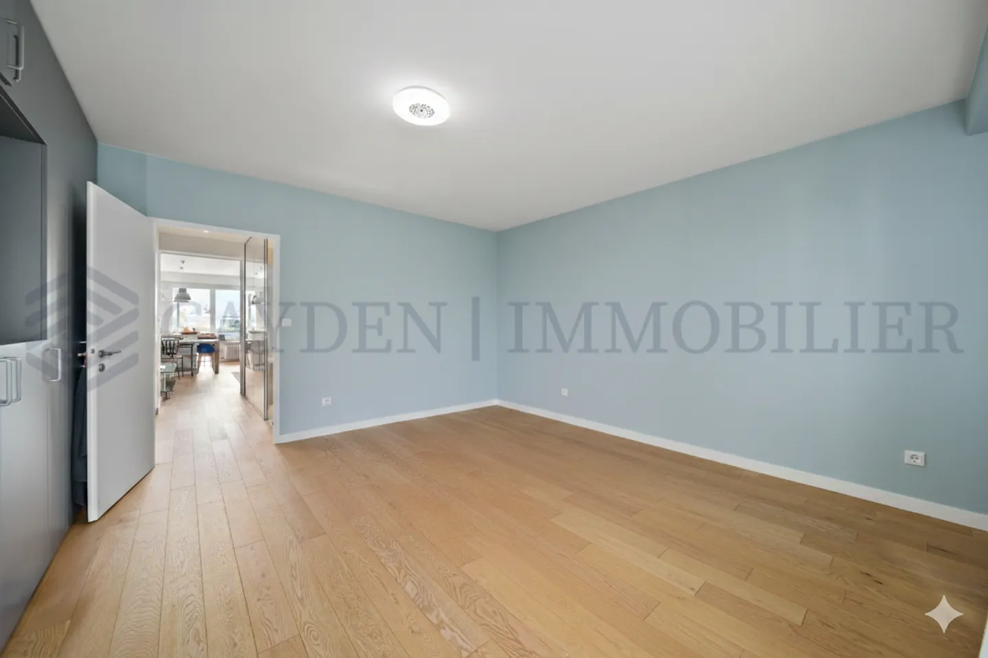 3 camere in mansarda nel cuore di Florissant - Foto 8 di 12