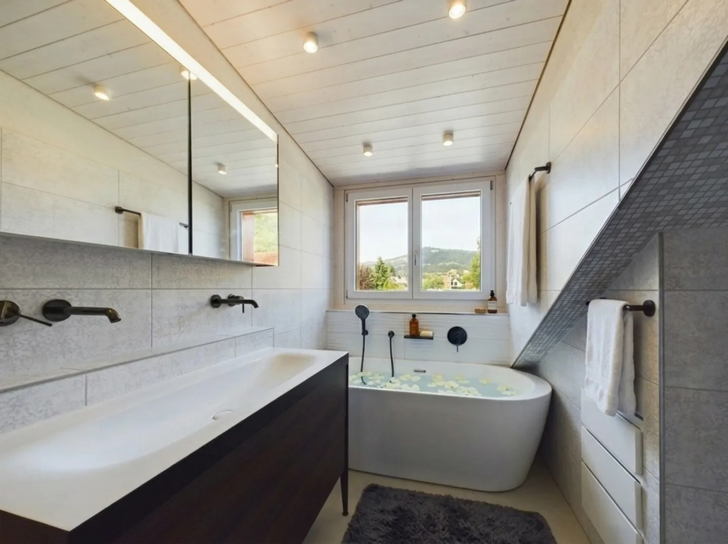 Maison individuelle moderne de 7,5 pièces avec jardin, Dürnten - Photo 10 sur 11