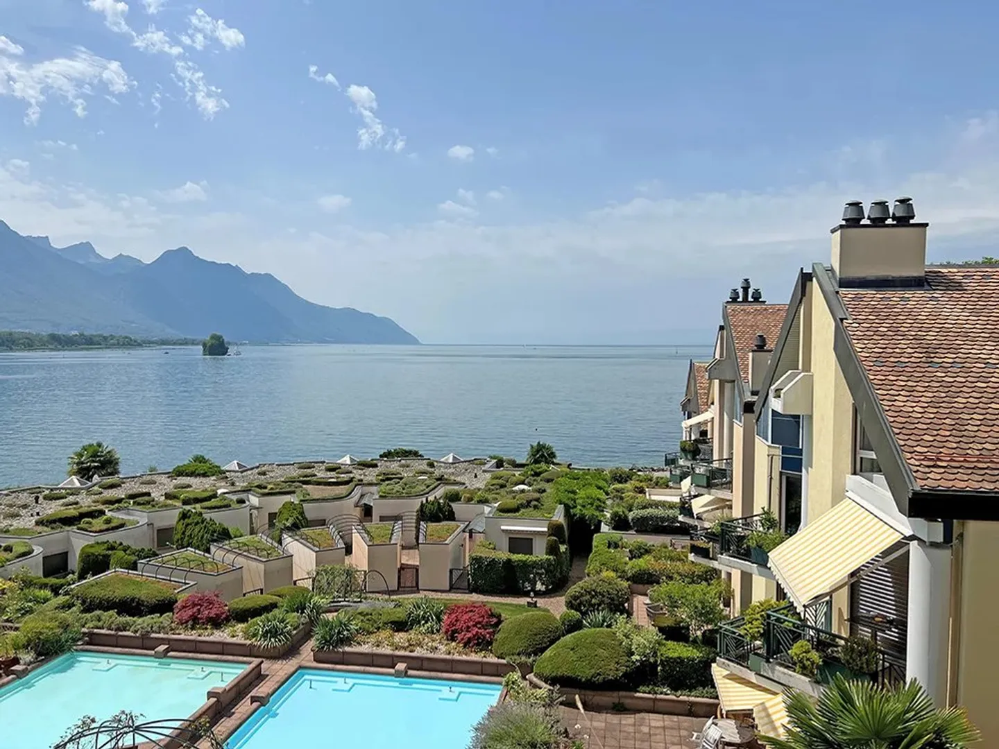 Appartement im letzten Stock mit Seeblick - Foto 1 von 8