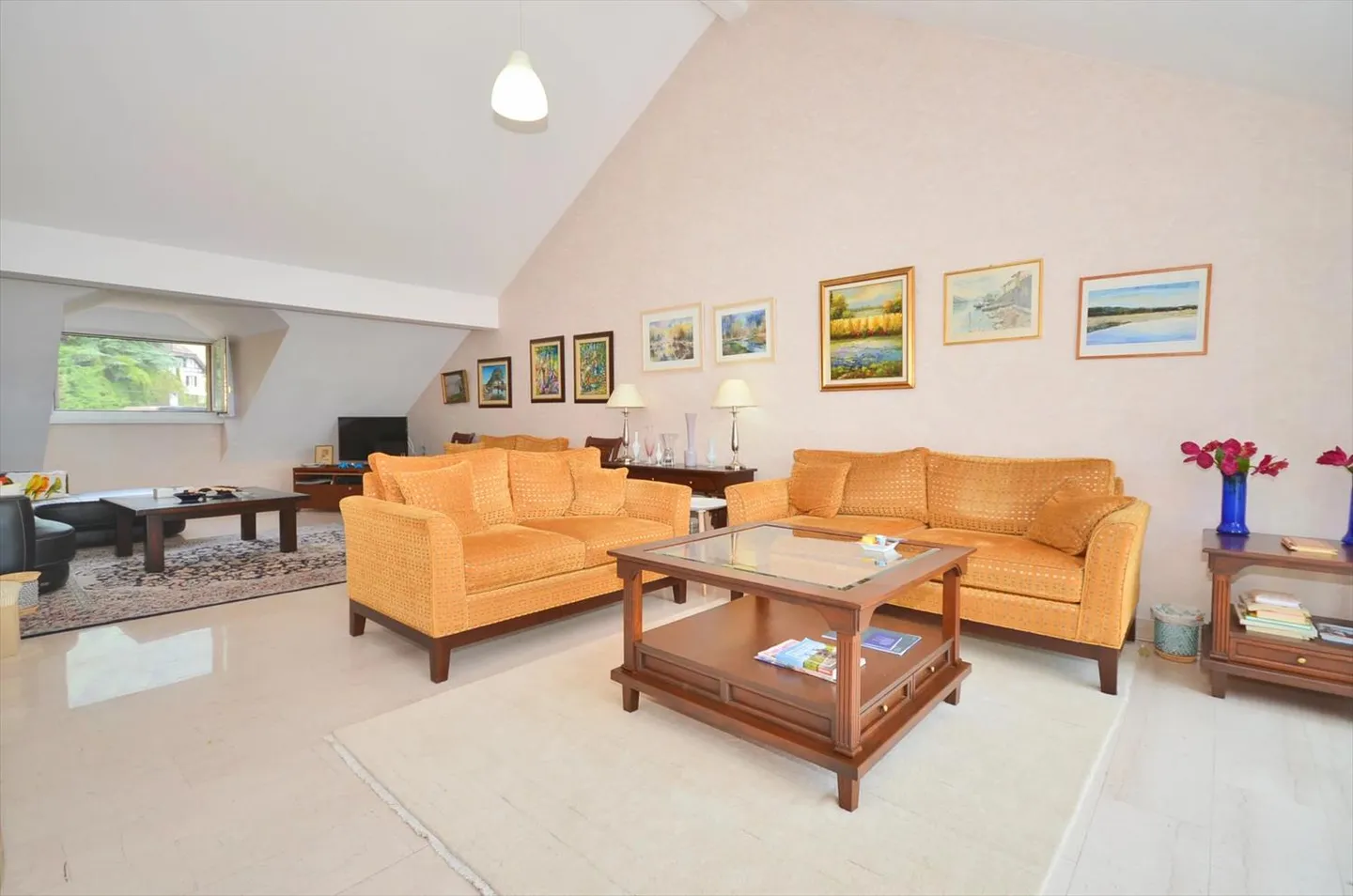 Appartement im letzten Stock mit Seeblick - Foto 4 von 8