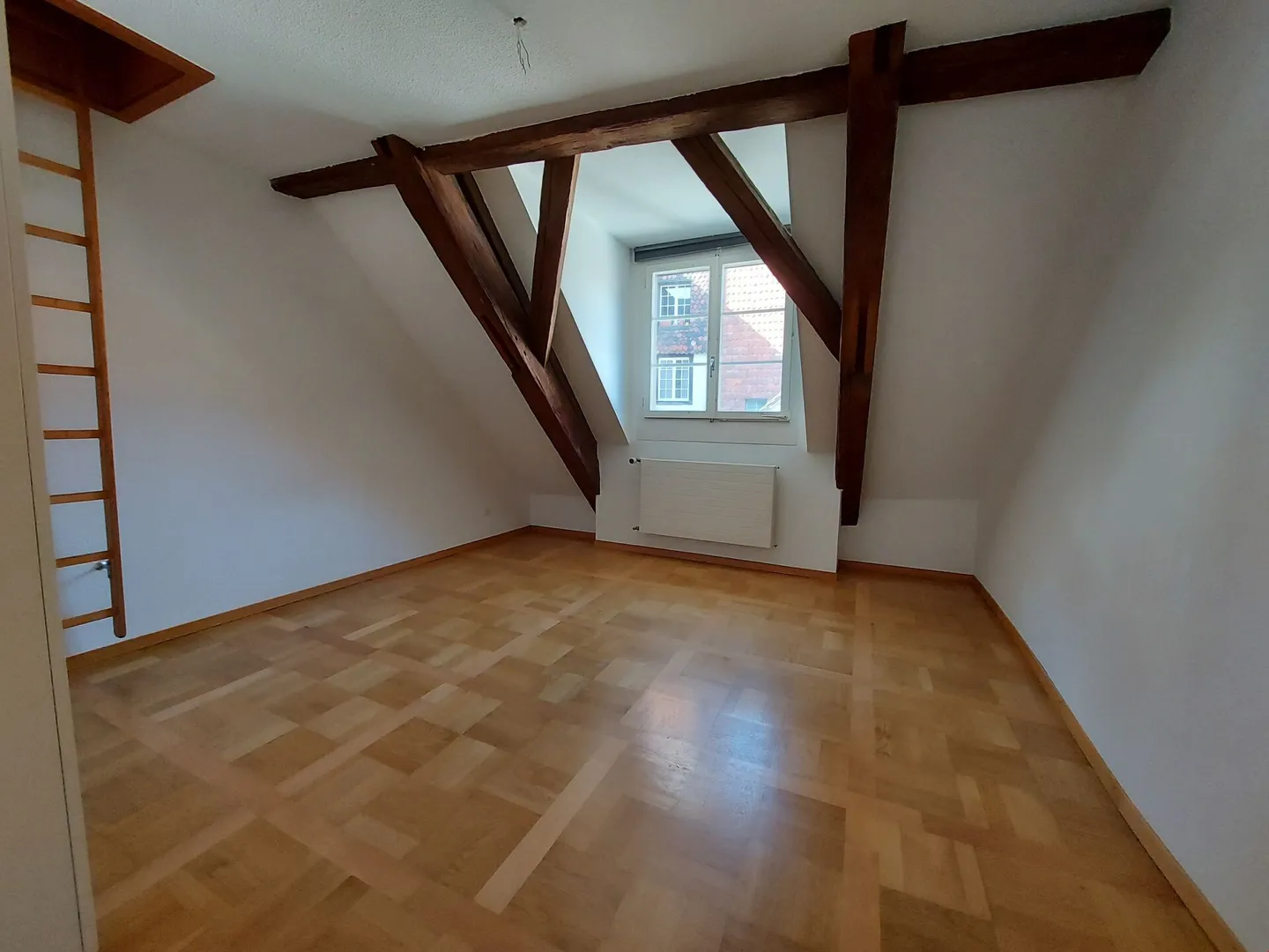 Old Town Apartment with Spacious Terrace - Photo 9 of 17